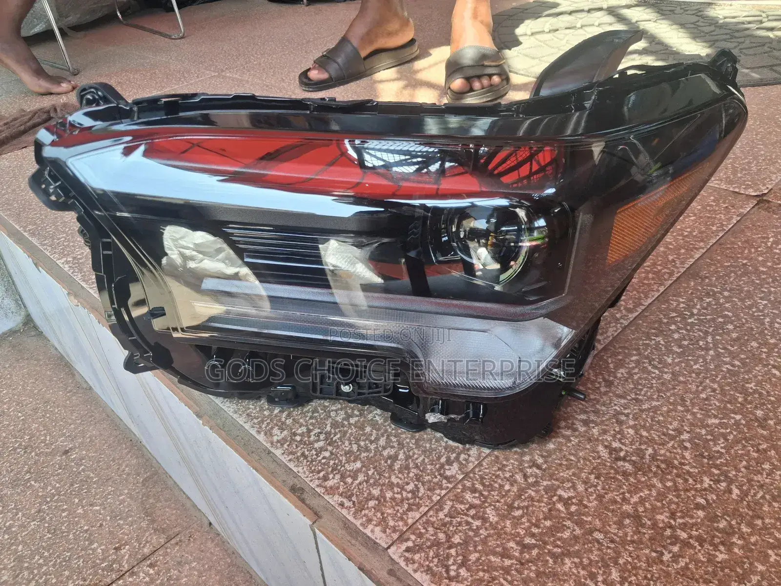 Headlight Tacoma 2022-2025