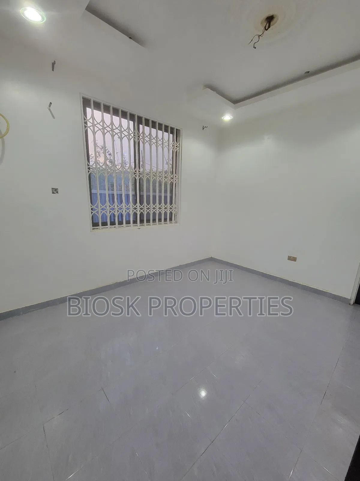 1bdrm Apartment in Biosk Properties, Malejor for rent