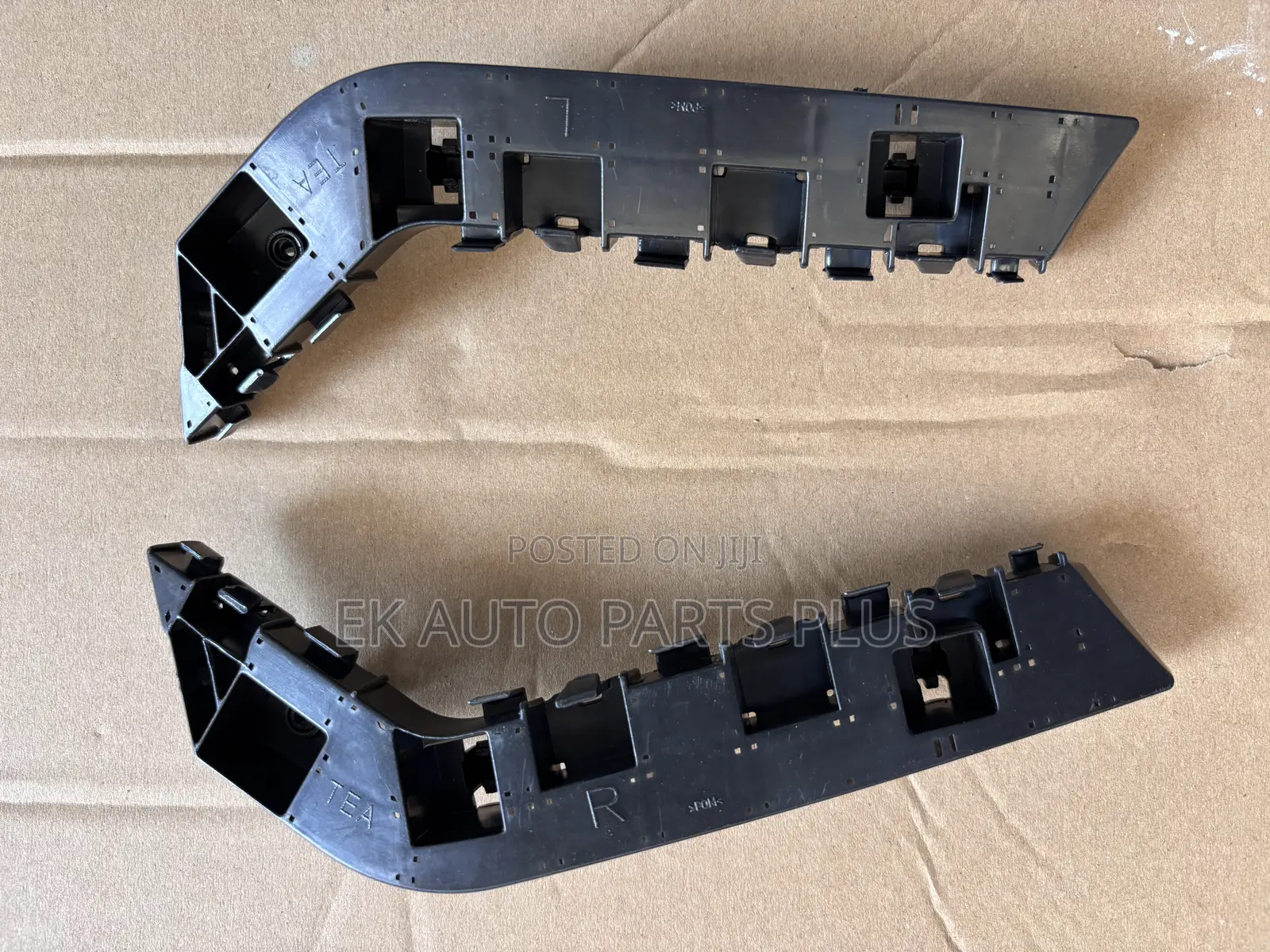 Honda Civic Front Bumper/Fender Lockers 2016 2017 2018 2019 2020 2021