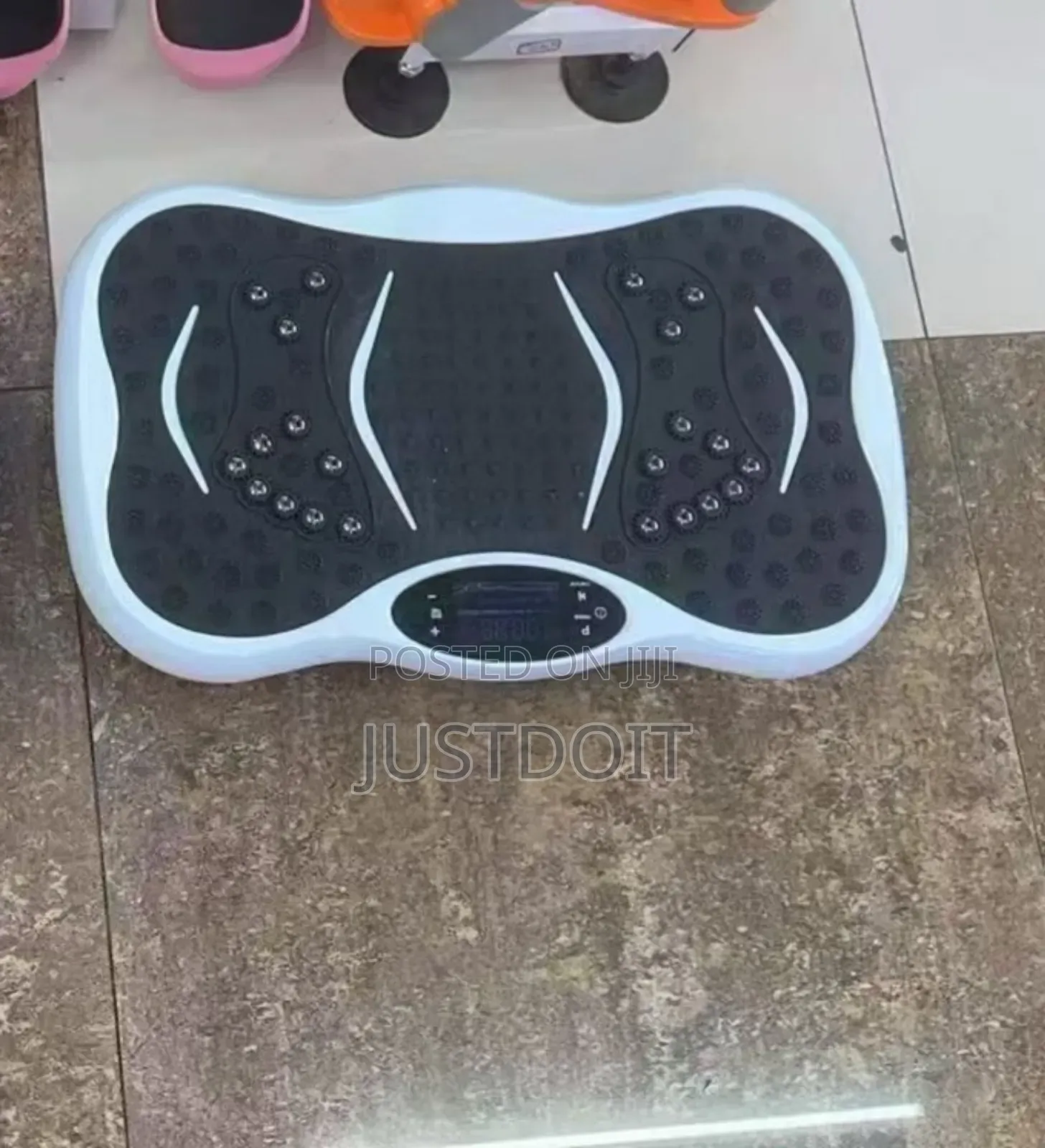 Brand New Full Body Vibrator Large