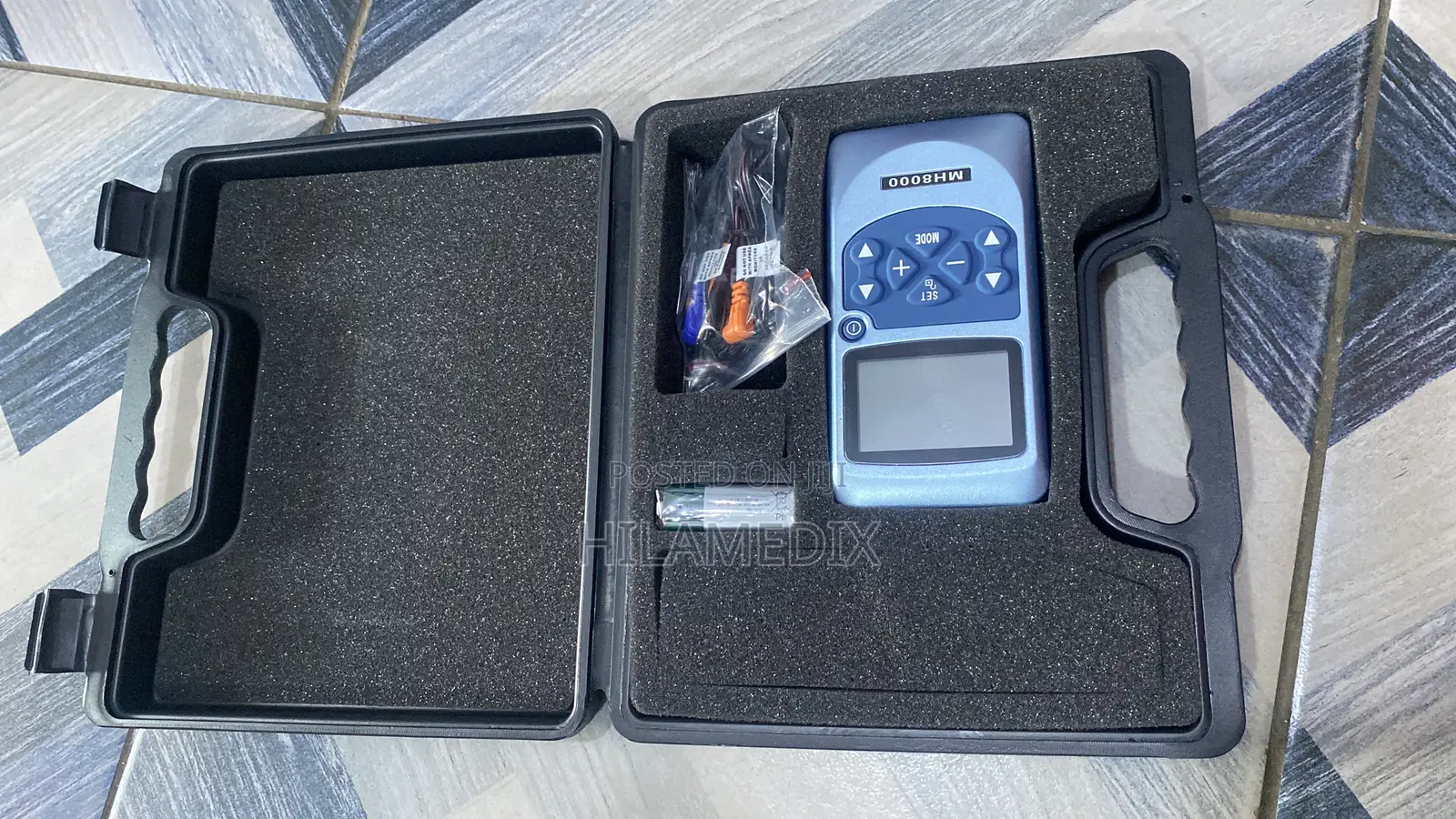 Tens Machine (Mh 8000)