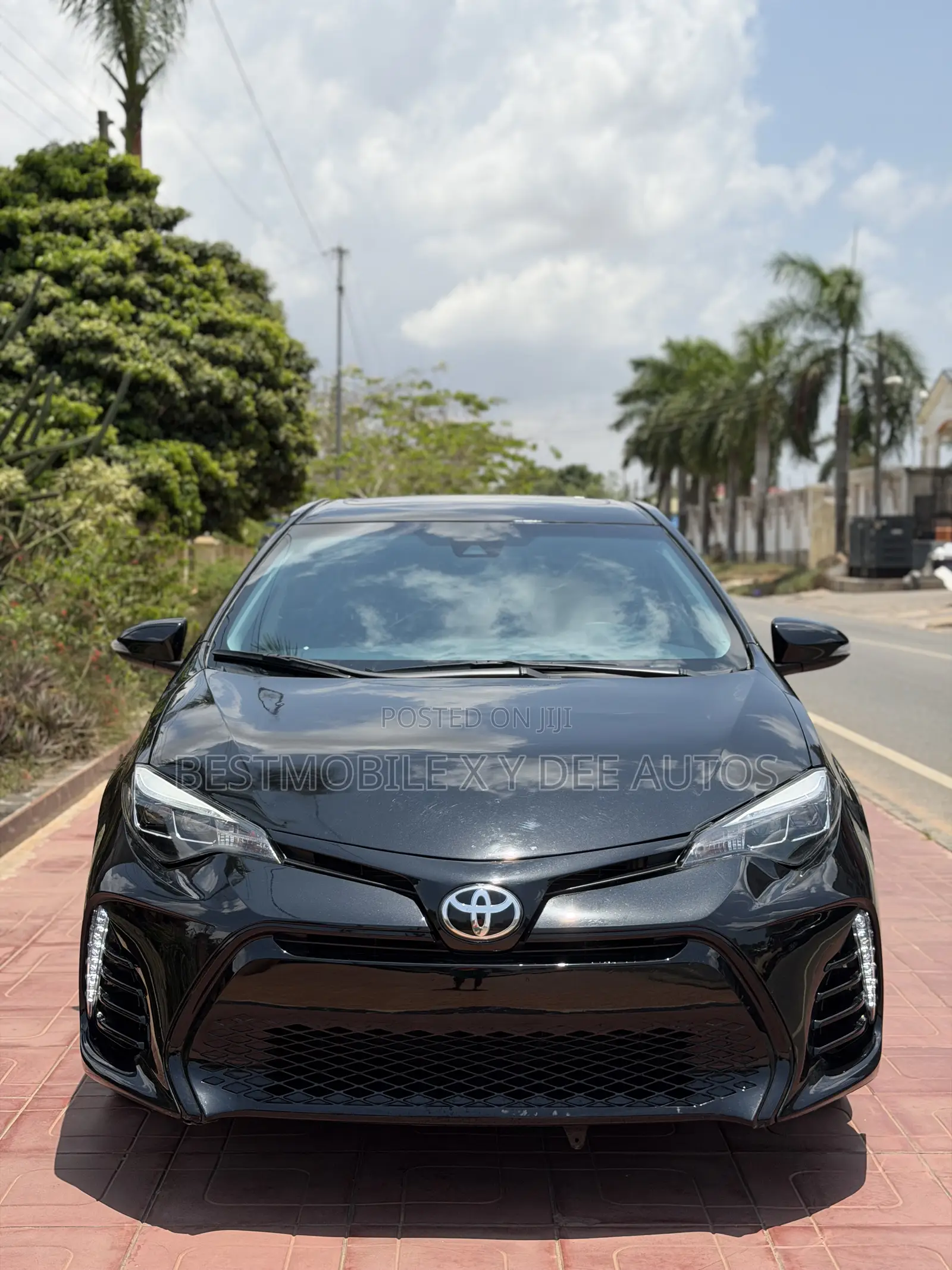Toyota Corolla XSE (1.8L 4cyl 2A) 2018 Black