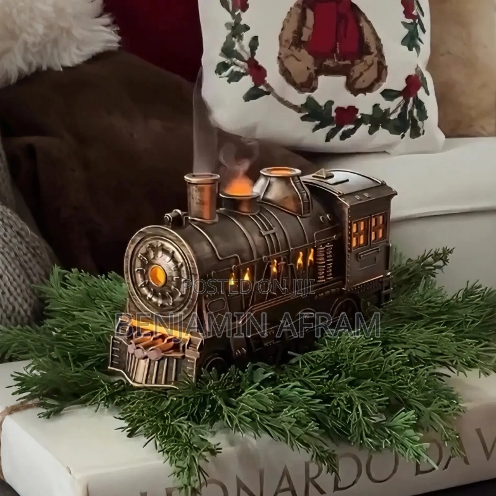 Decorative Desk Train Humidifier
