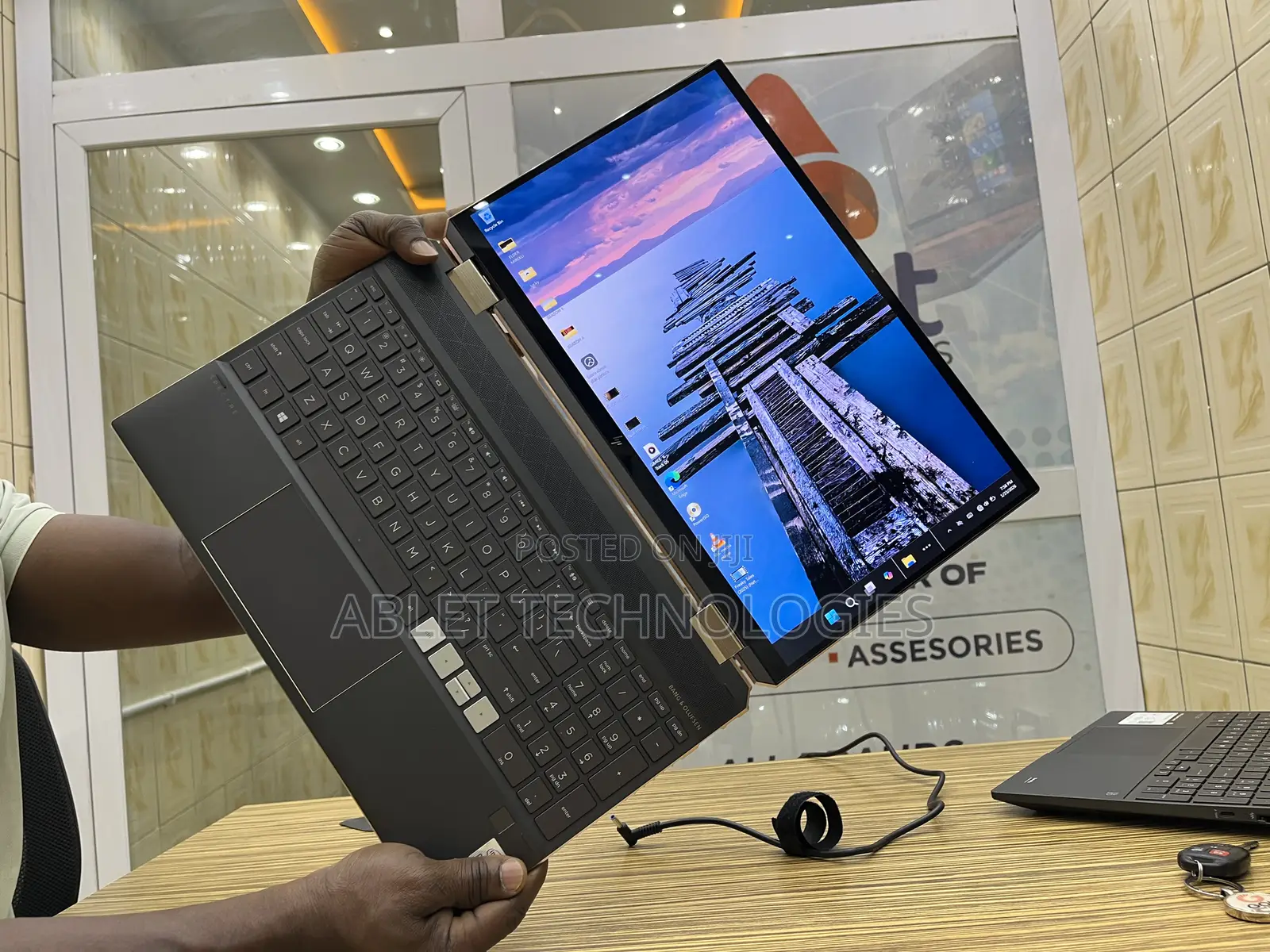 Laptop HP Spectre X360 15 16GB Intel Core i7 SSD 1T