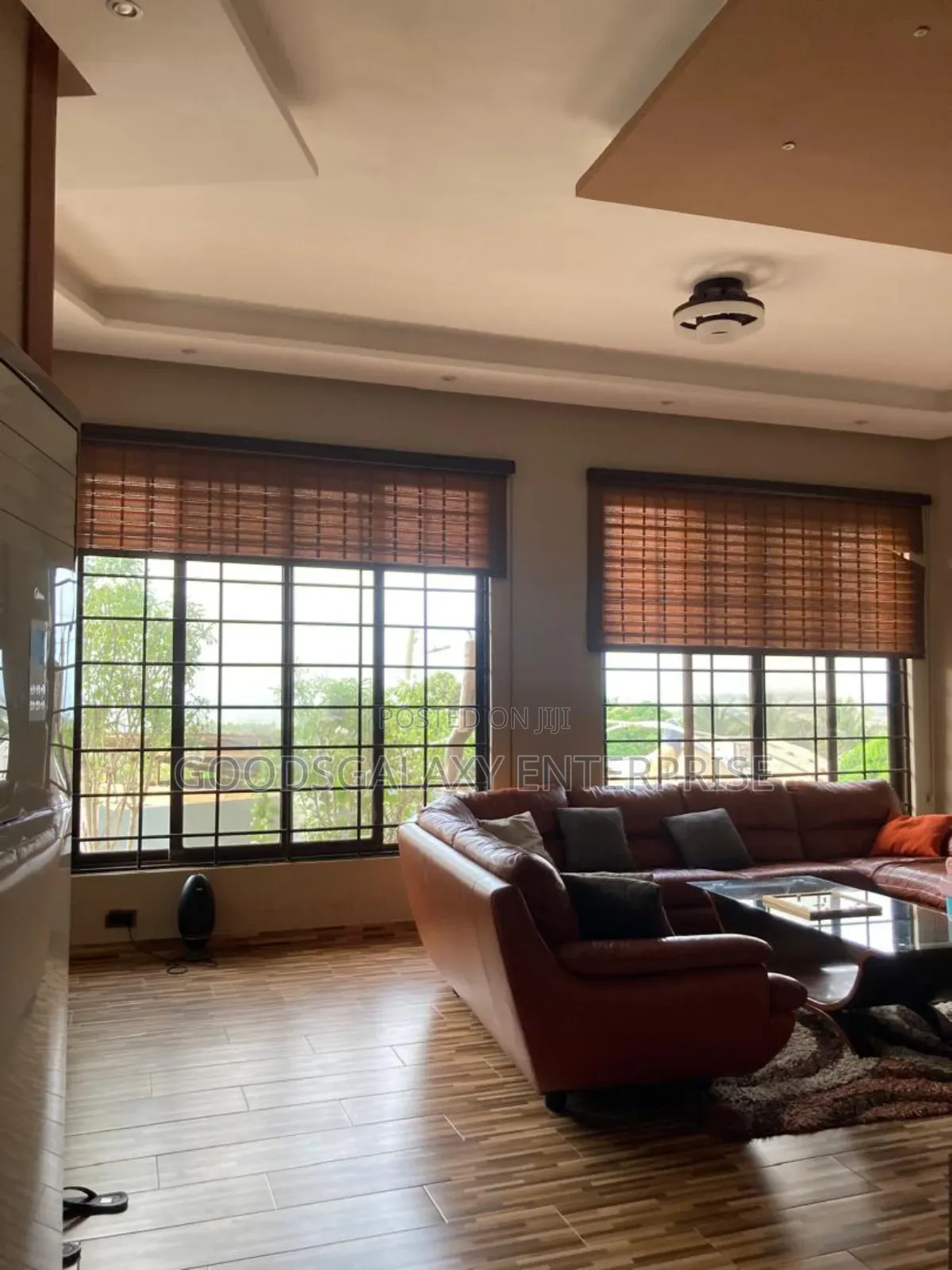 6bdrm Mansion in Accra Metropolitan for sale