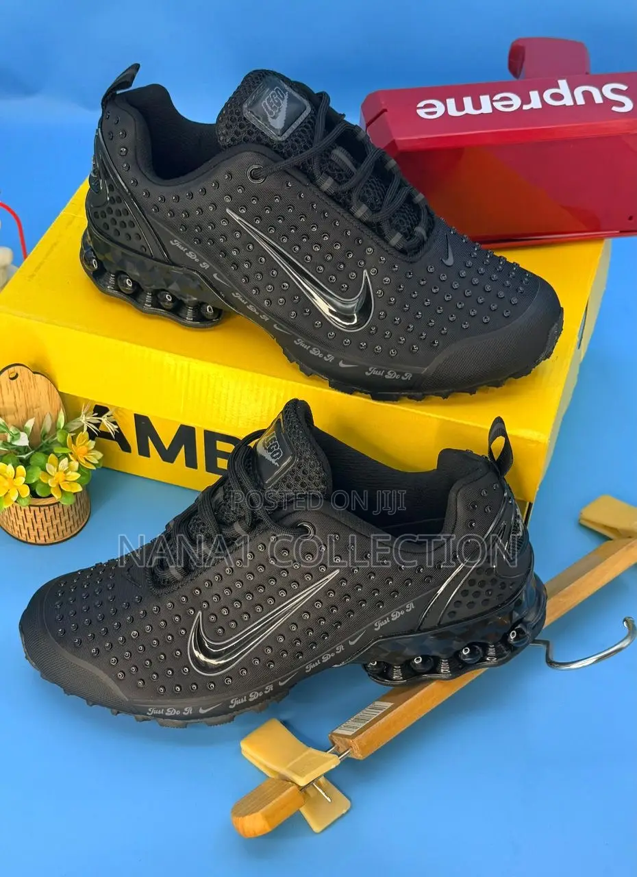 Nike Air Max Runner Sneakers
