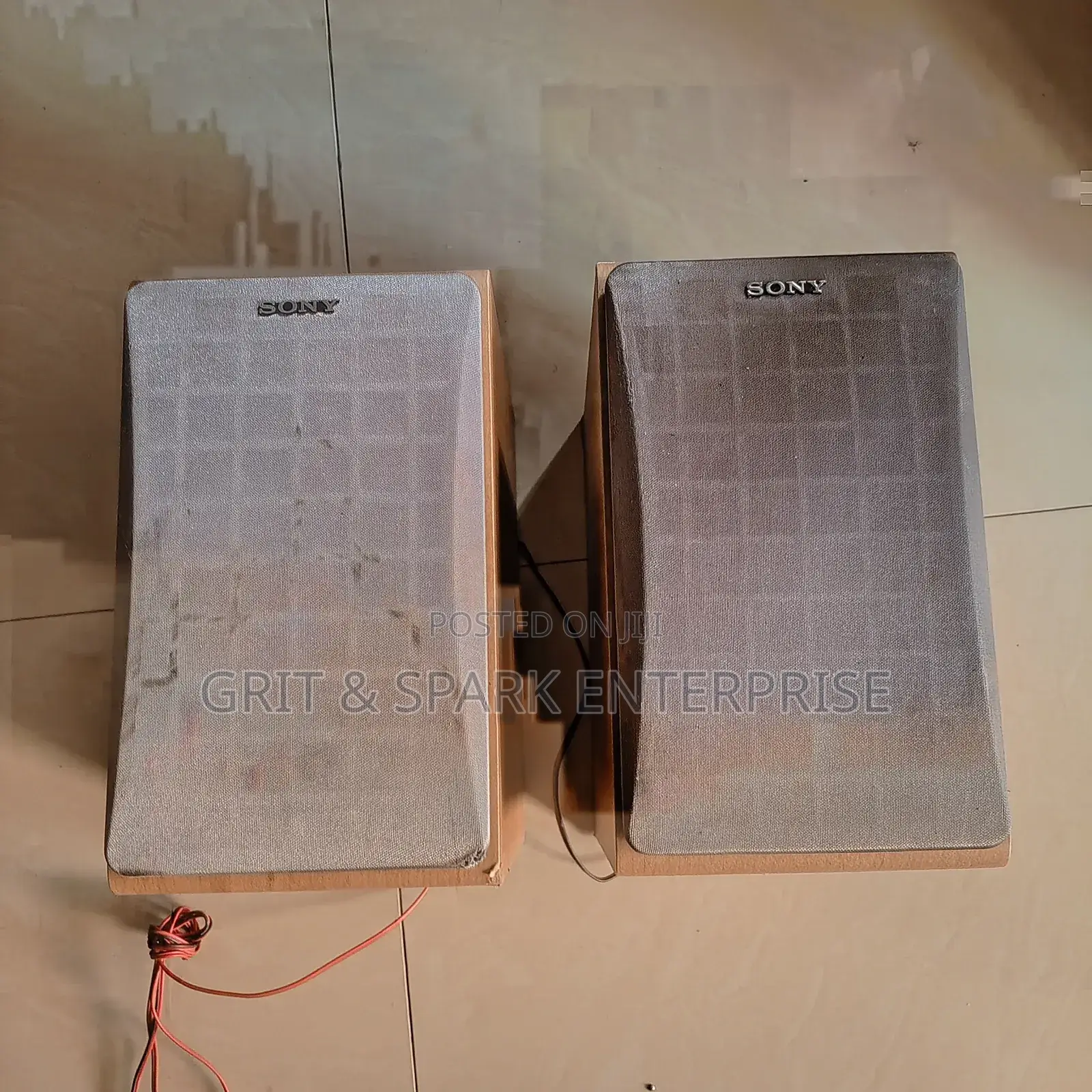 Powerful Sony Speakers With Players From the Uk(Used)