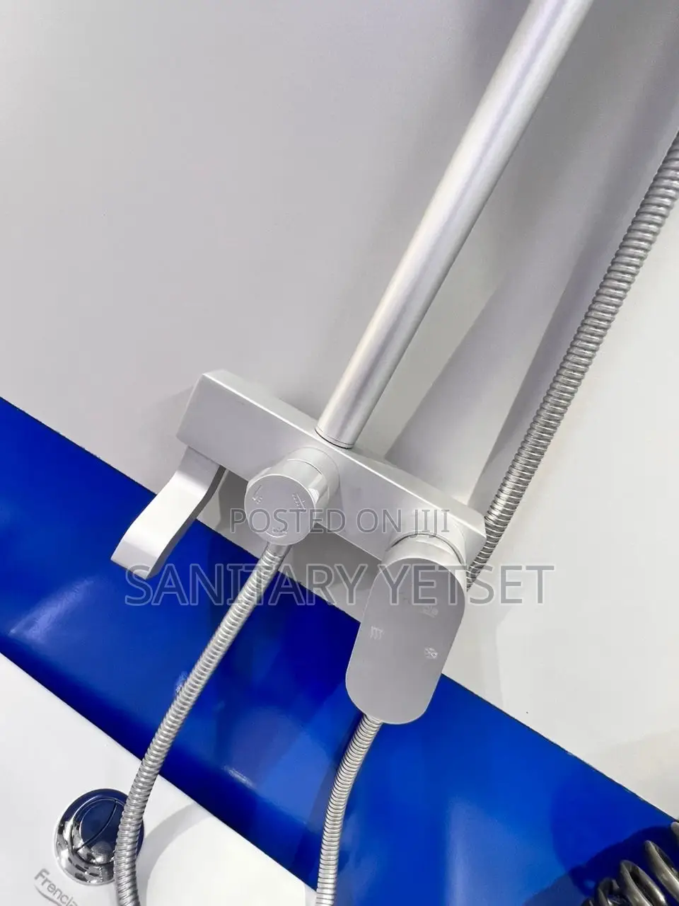 Frencia Aluminum Shower