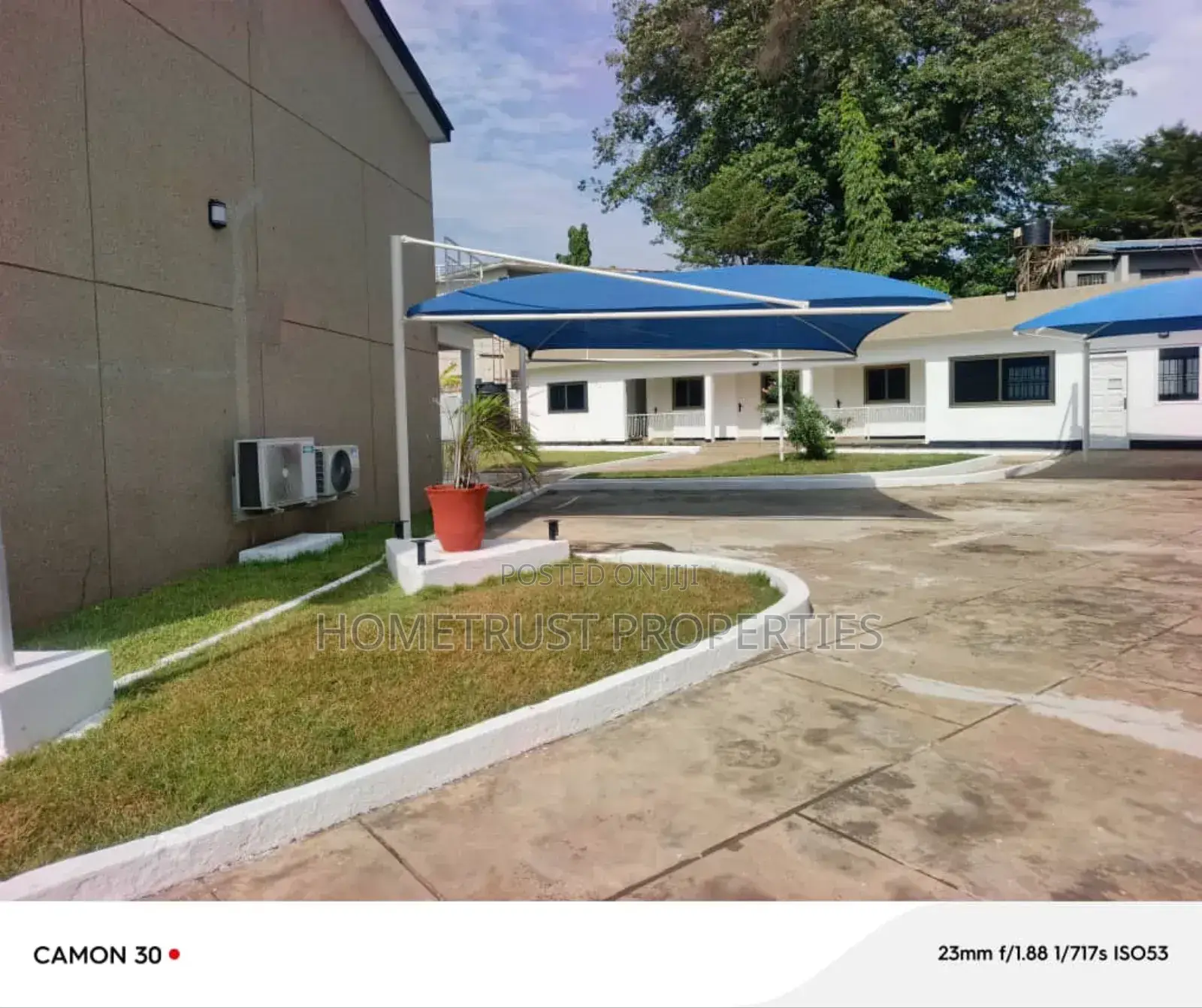 8bdrm House in Cantonment, US Embassy Area for rent