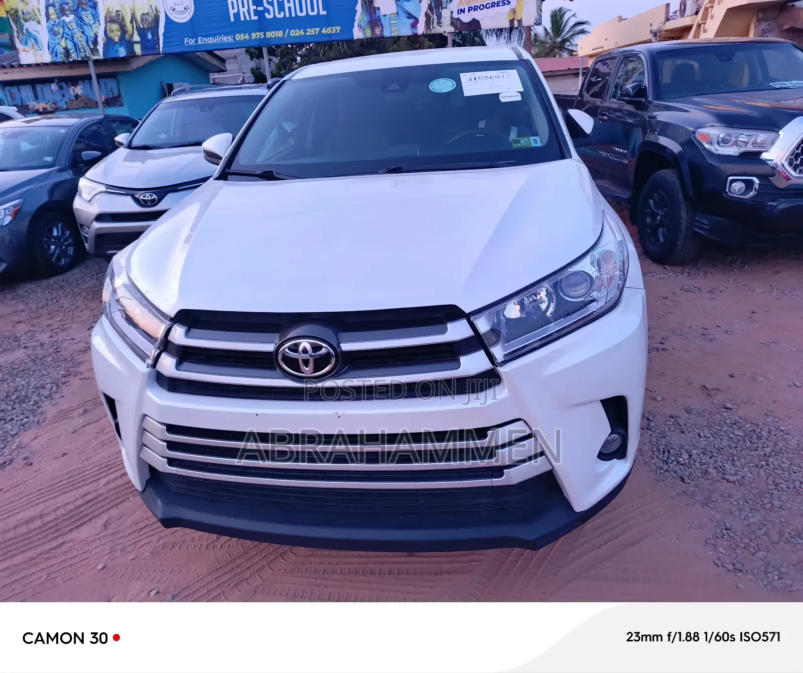Toyota Highlander LE 2019 White