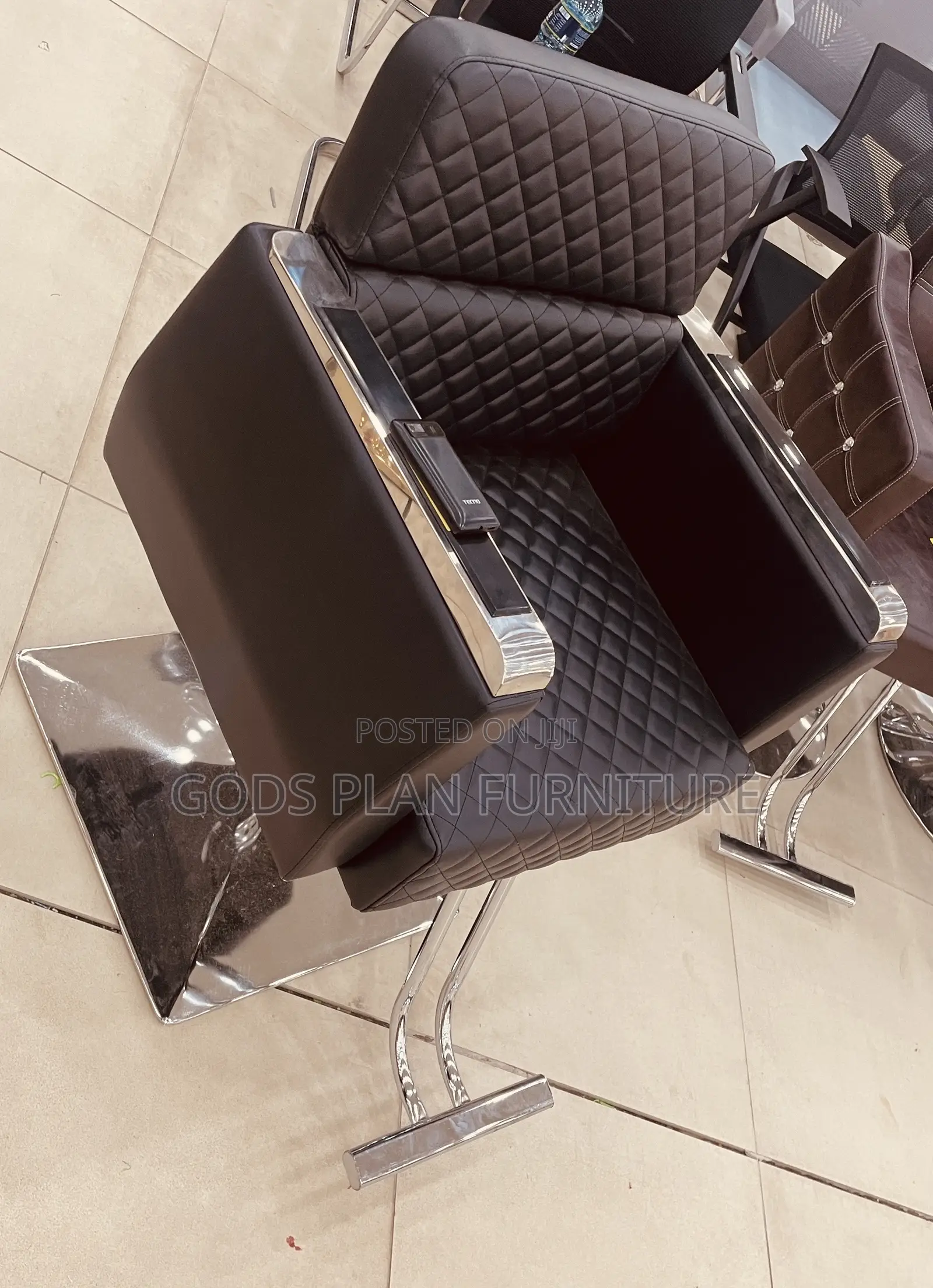 Hydraulic Barber/ Salon Chair