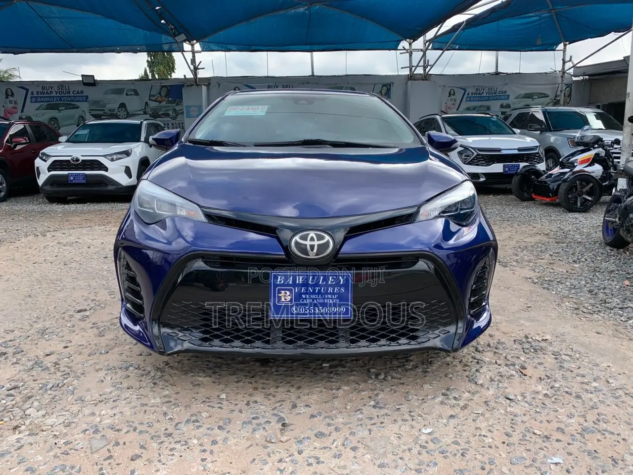 Toyota Corolla SE (1.8L 4cyl 2A) 2018 Blue