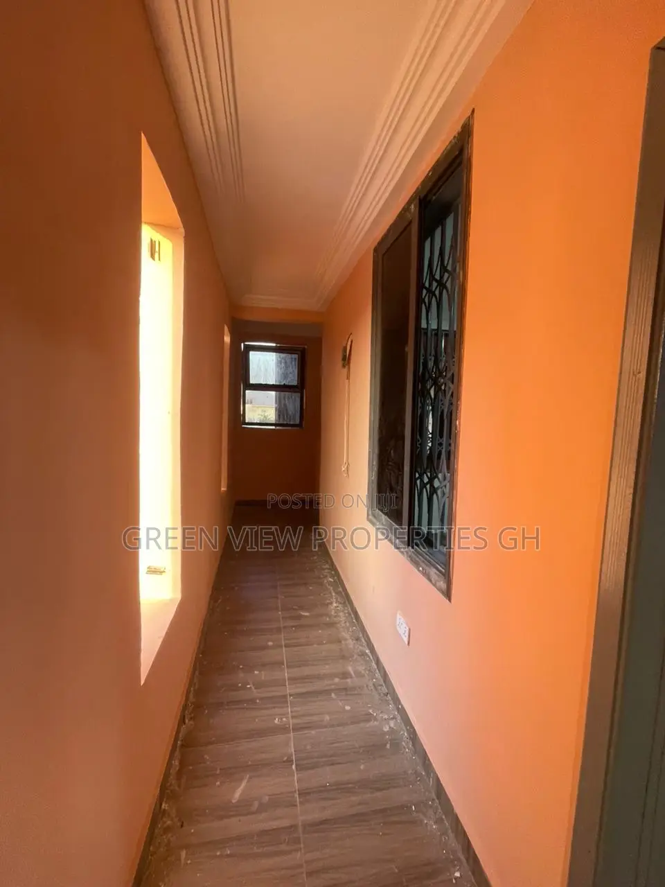 1bdrm Room & Parlour in West Hills Mall Area for rent