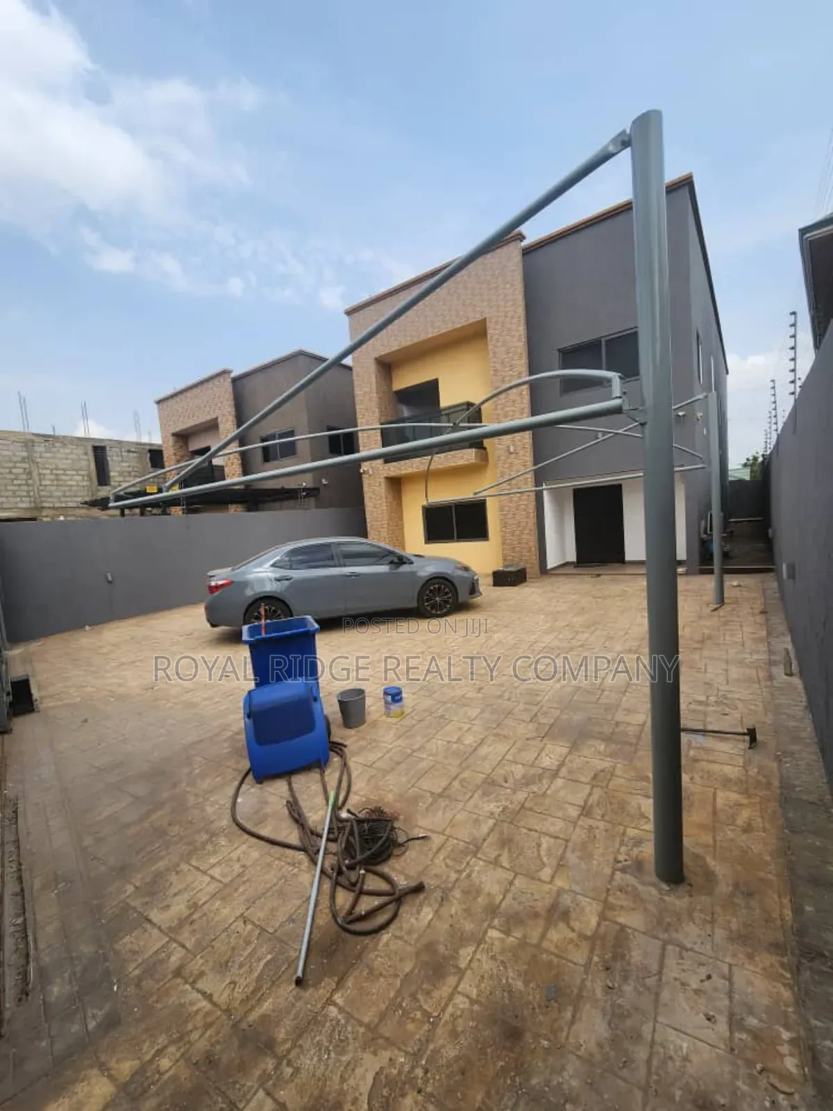 3bdrm House in East Legon Ogbojo, Accra Metropolitan for rent