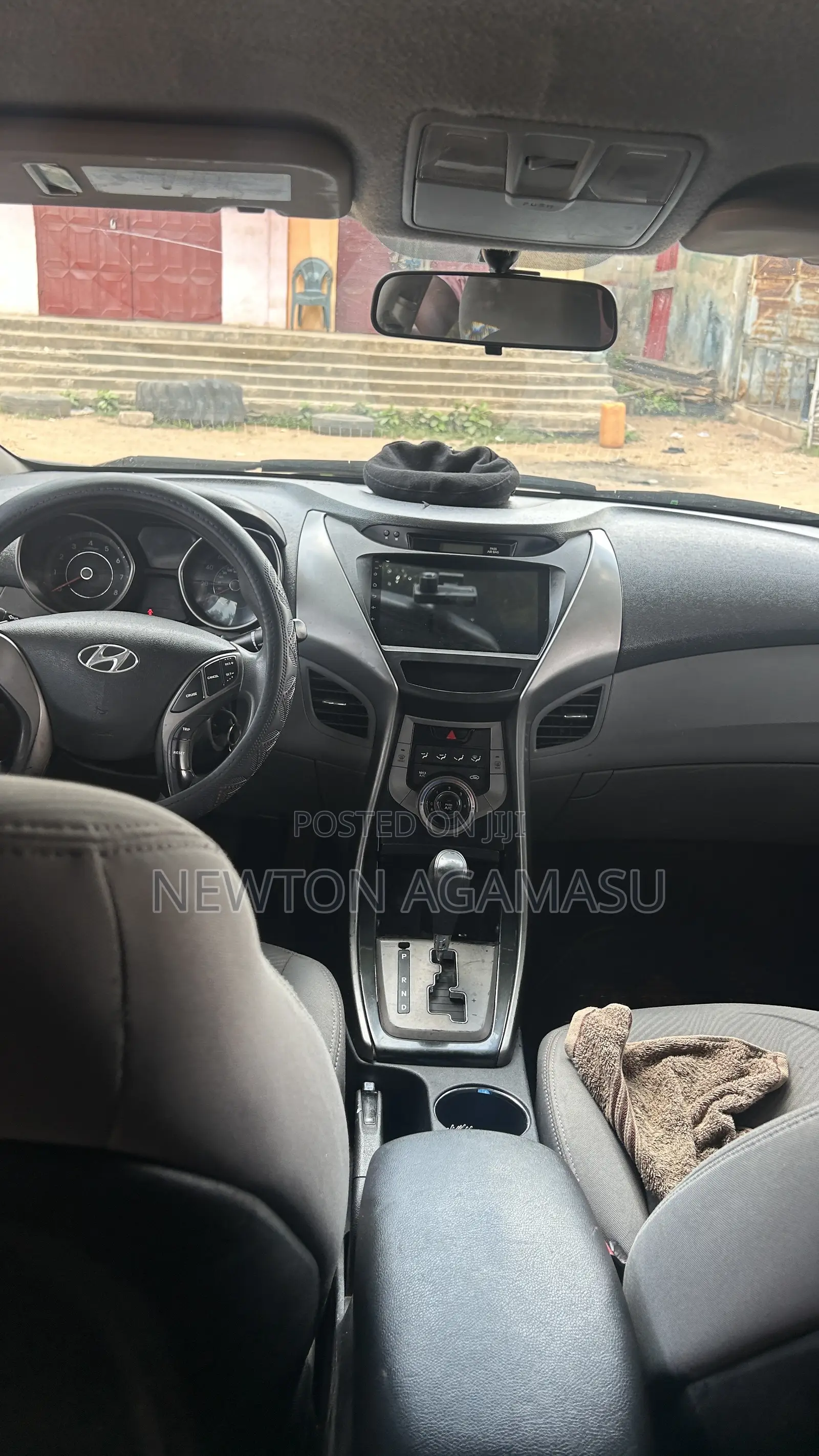 Hyundai Elantra SE 4dr Sedan (1.8L 4cyl 6M) 2015 Gray