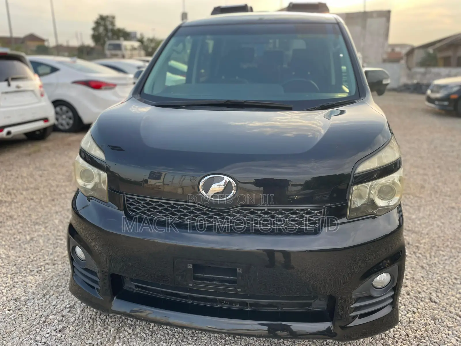 Toyota Voxy 2013 Black