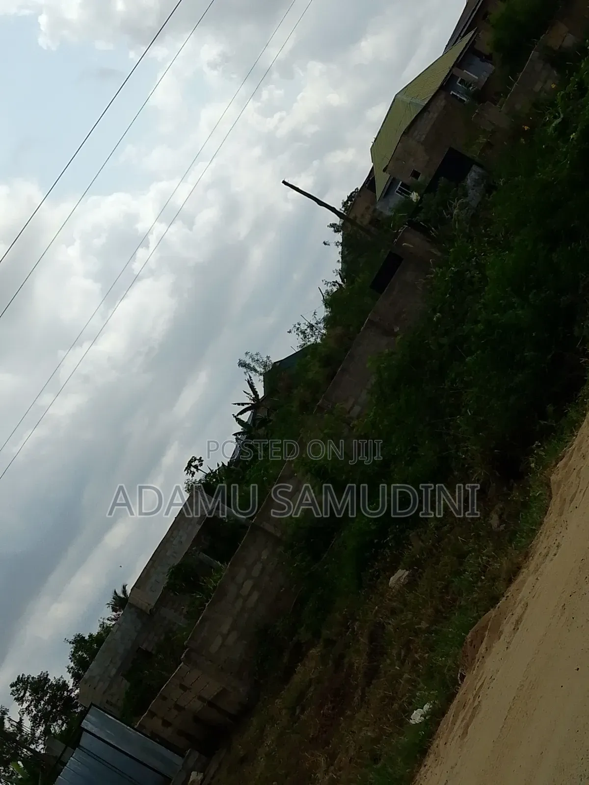 2bdrm Apartment in Samudini Adamu, Ga South Municipal for sale