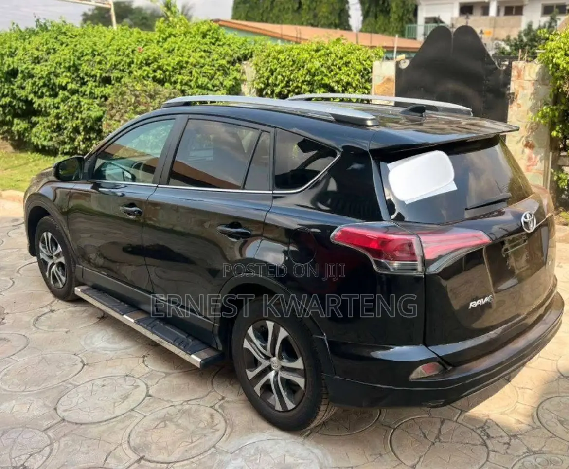 Toyota RAV4 2018 Gray