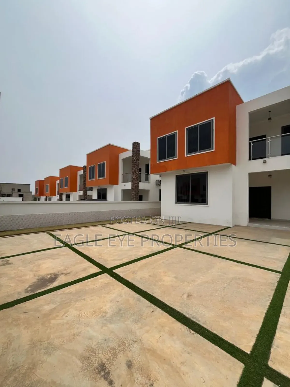 4bdrm House in East Legon Hills for sale