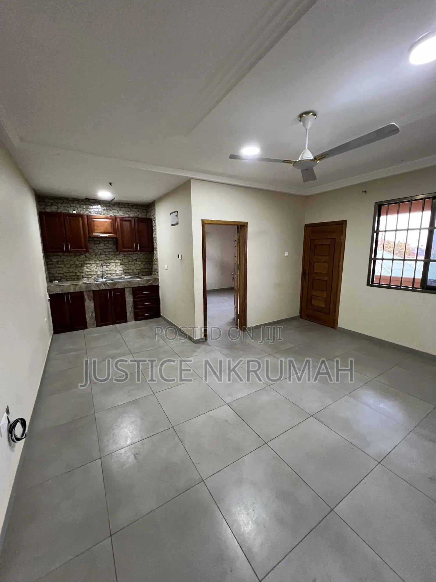 1bdrm Apartment in Mr Justice Estate, Old Barrier for rent