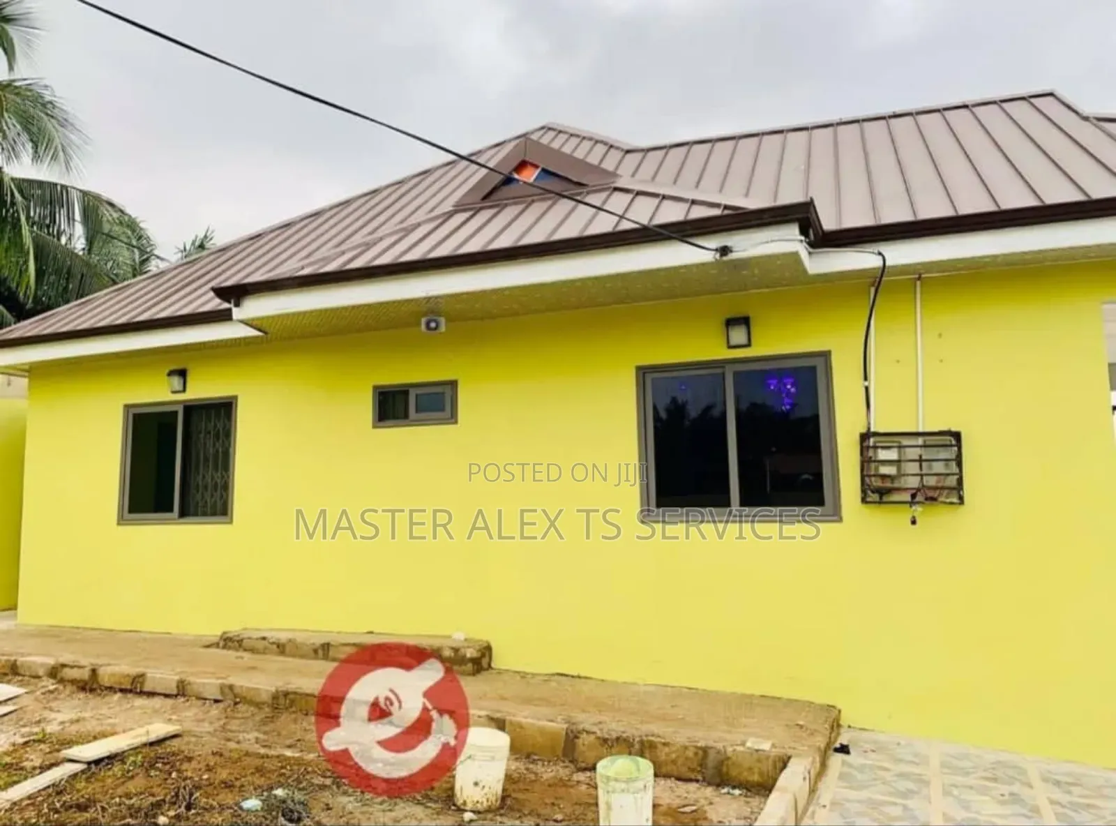 Furnished 4bdrm House in Not Estate, Budumburam for sale