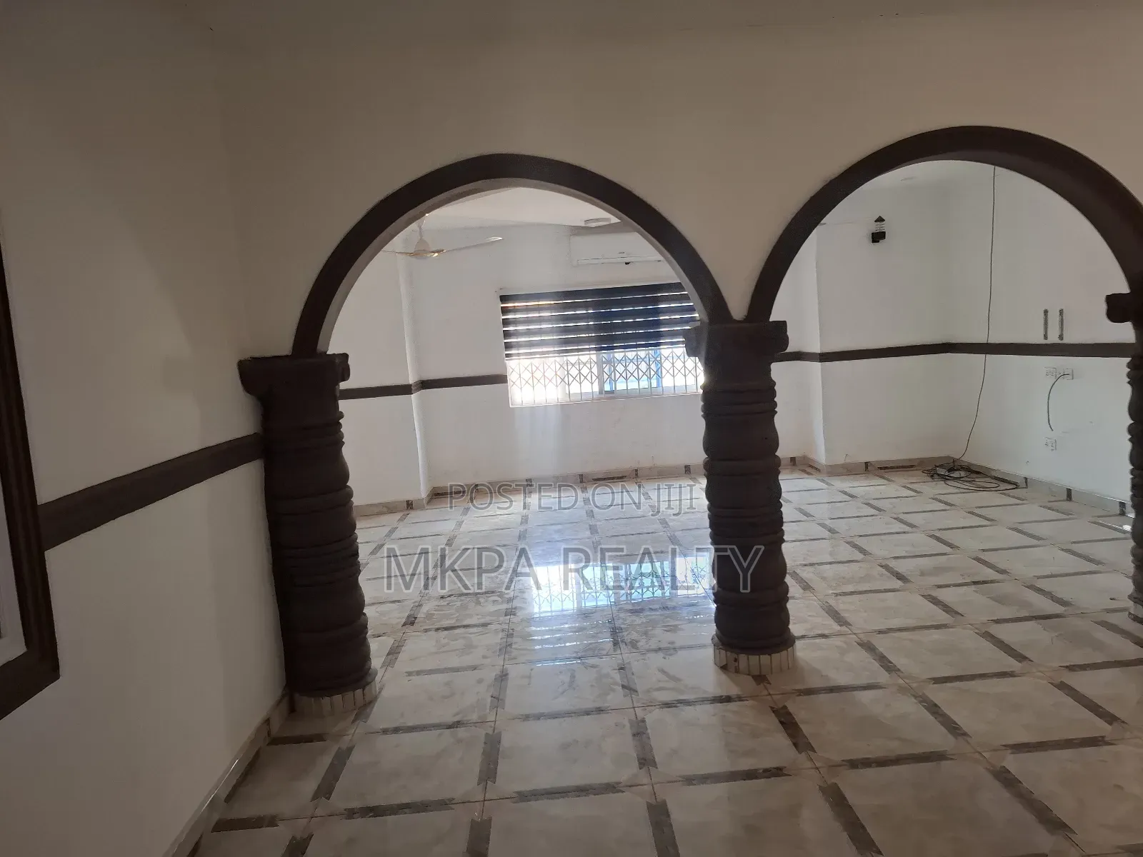 6bdrm House in Mkpa Realty, Tamale Municipal for rent