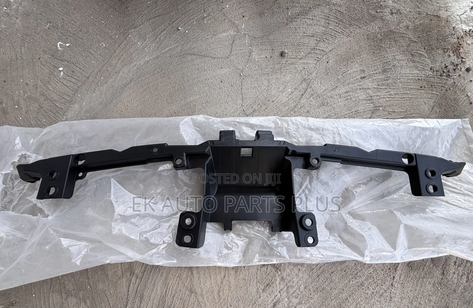 Honda CRV/Cr-v Grille Bracket/Support 2017 2018 2019