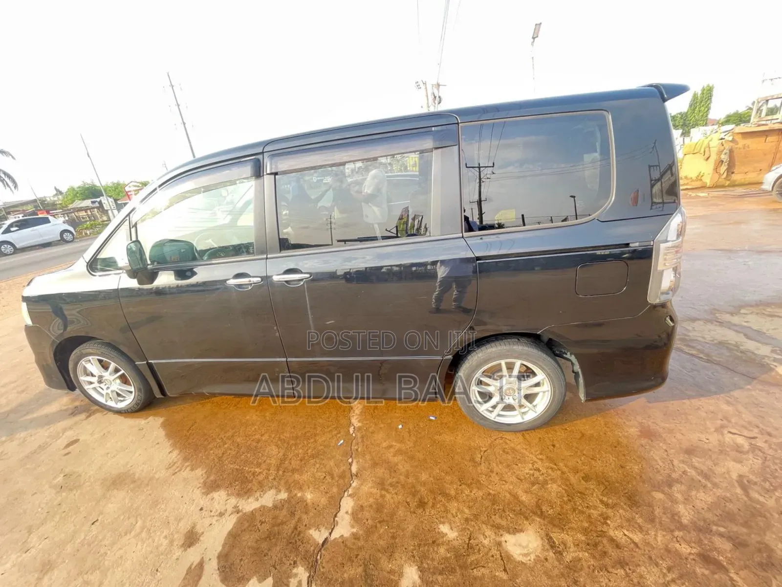 Toyota Voxy 2011 Black
