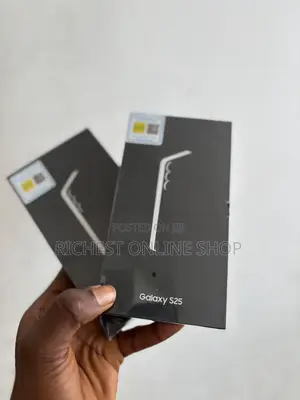 New Samsung Galaxy S25 128 GB Black