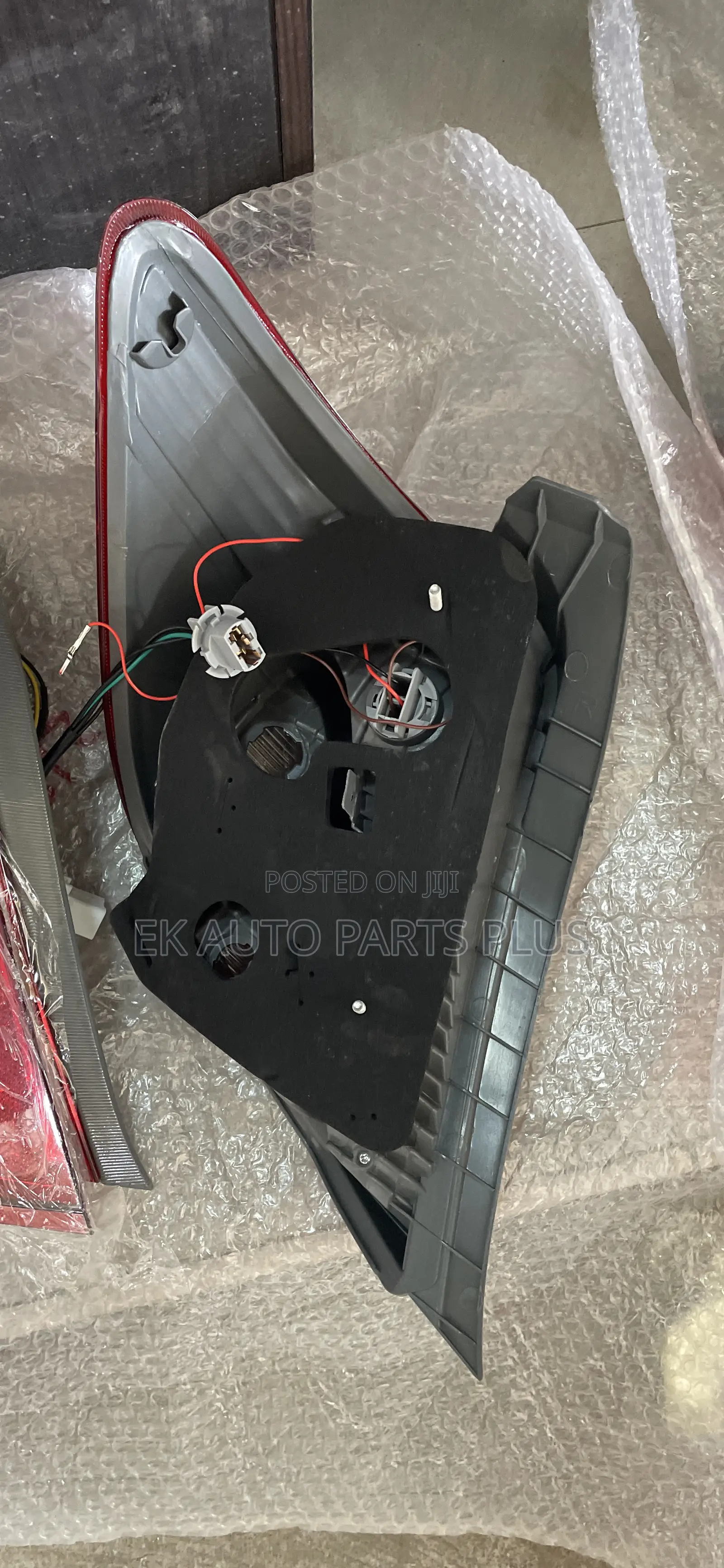 Toyota Yaris/Vitz Taillight 2011 2012 2013 2014