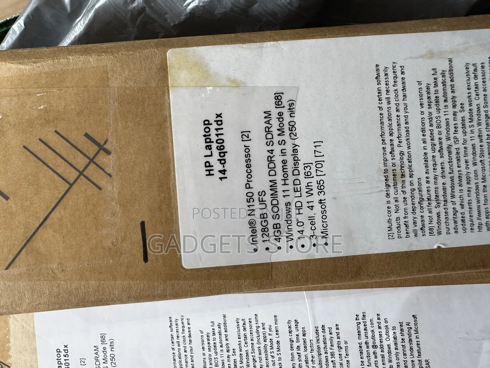 New Laptop HP 14-dq1025cl 4GB Intel SSD 128GB