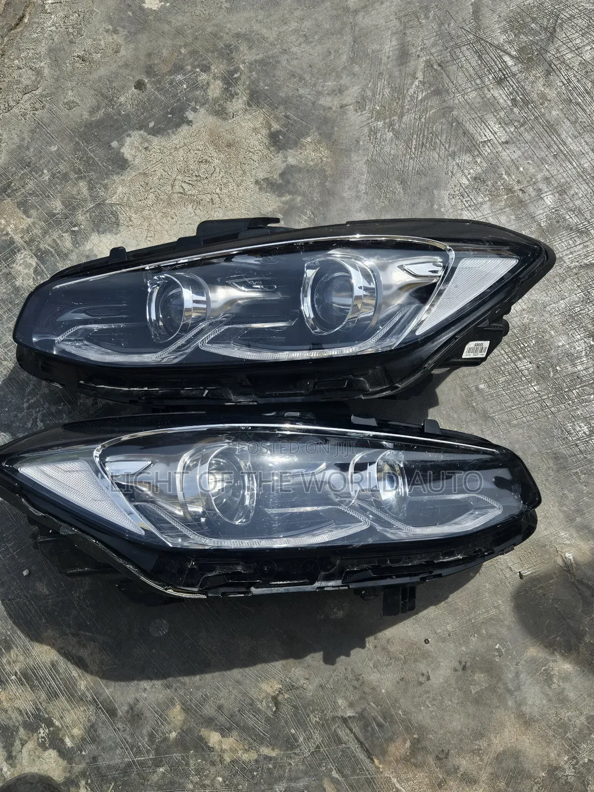 Hyundai Azera 2018 Headlight