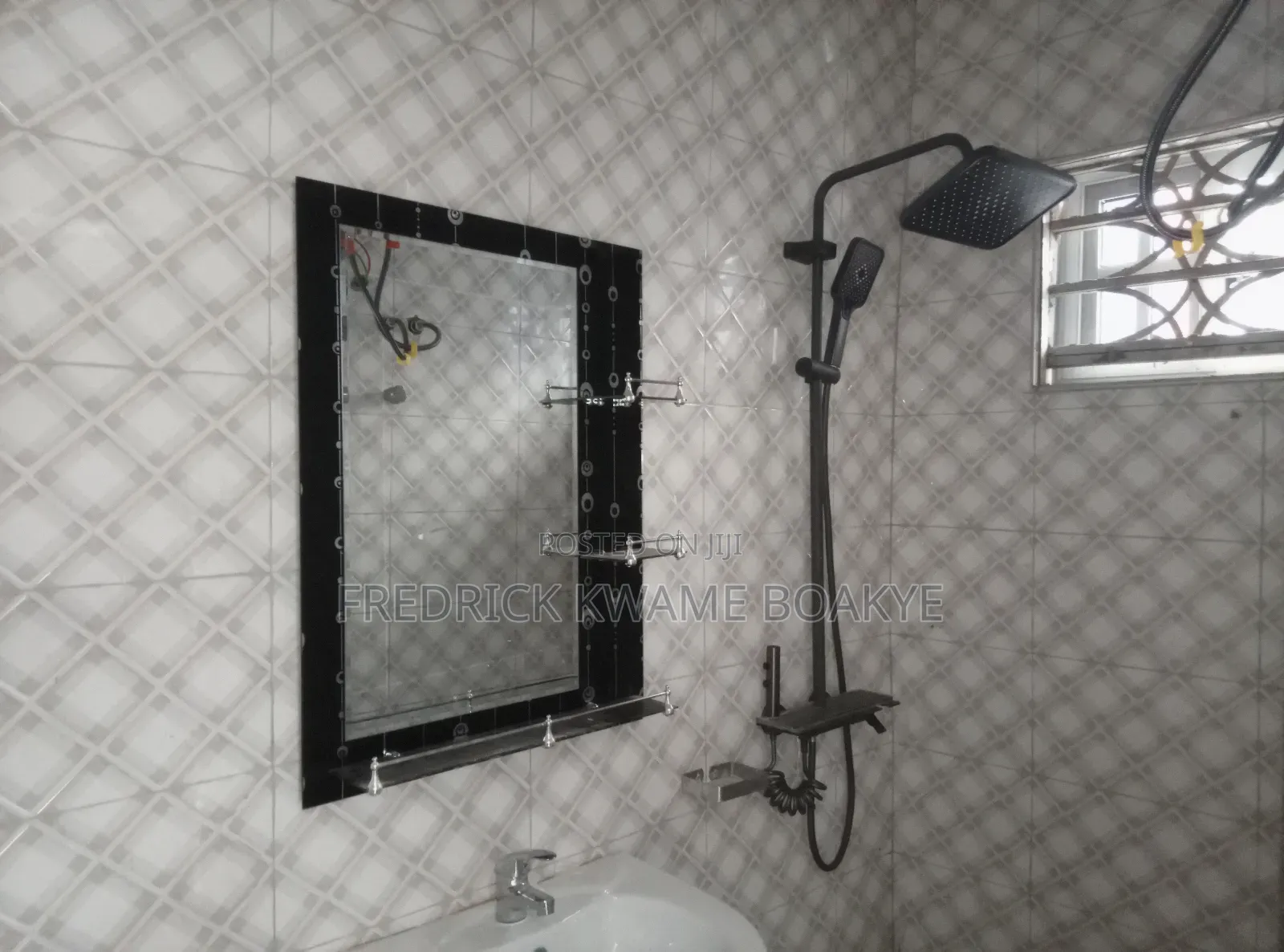 3bdrm House in Brother K Estate, Kumasi Metropolitan for rent