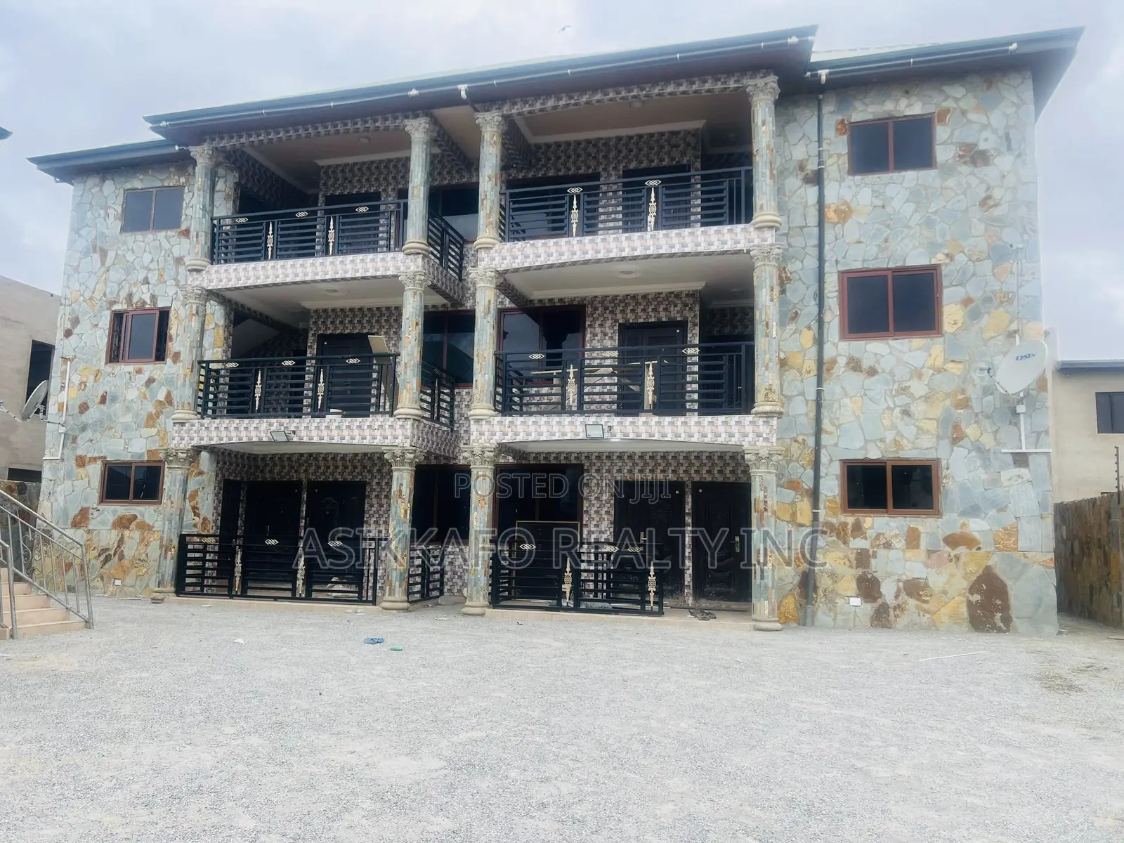 2bdrm Apartment in Emef Area, Lashibi for rent