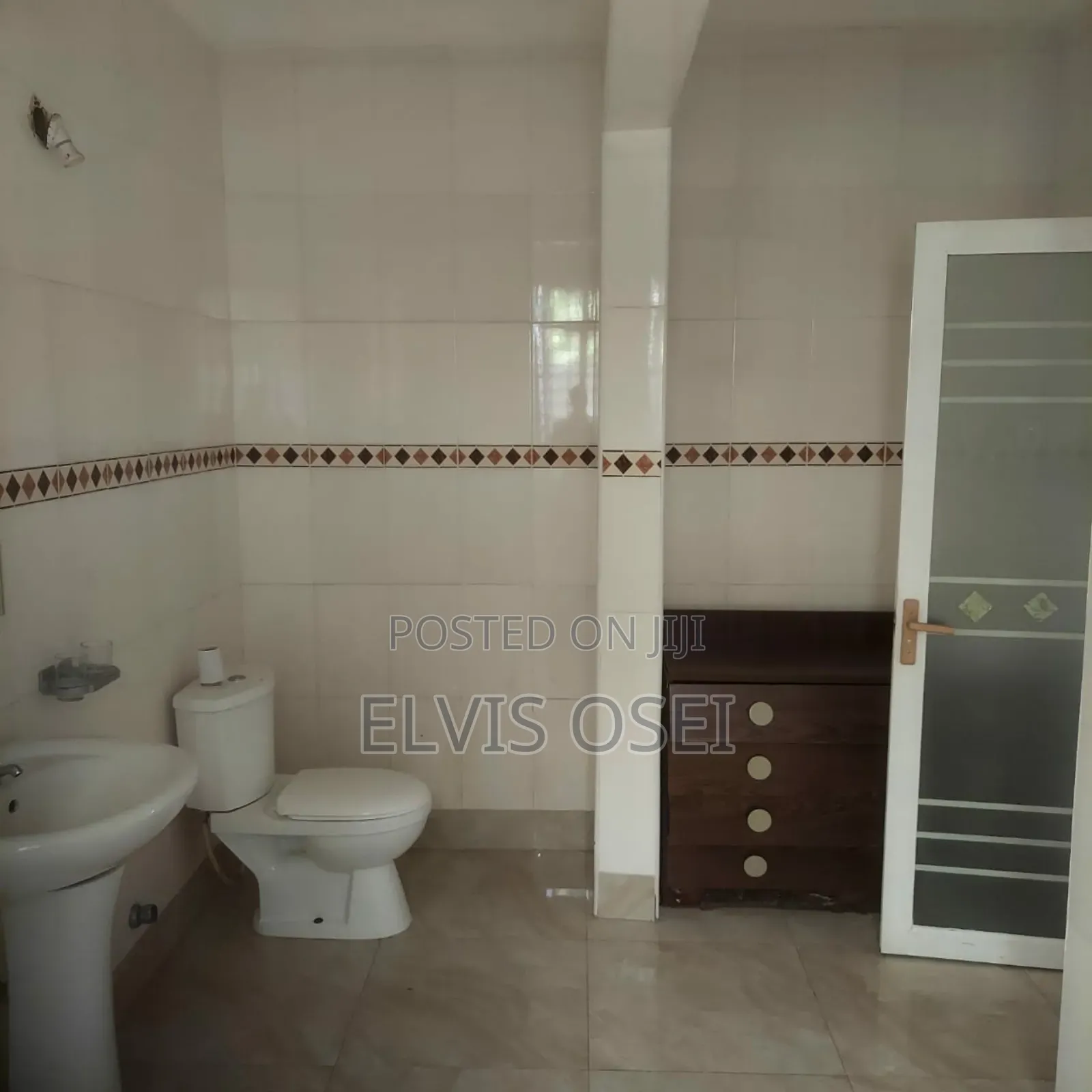 4bdrm House in Top Base for rent