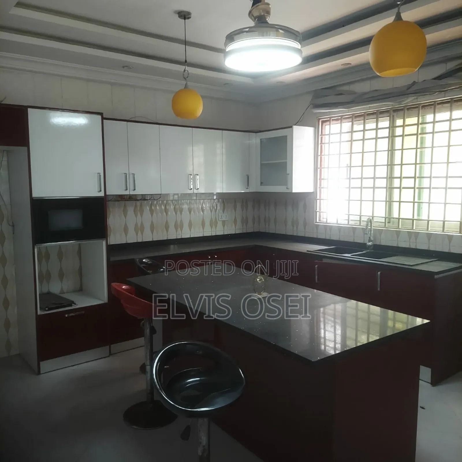 4bdrm House in Top Base for rent