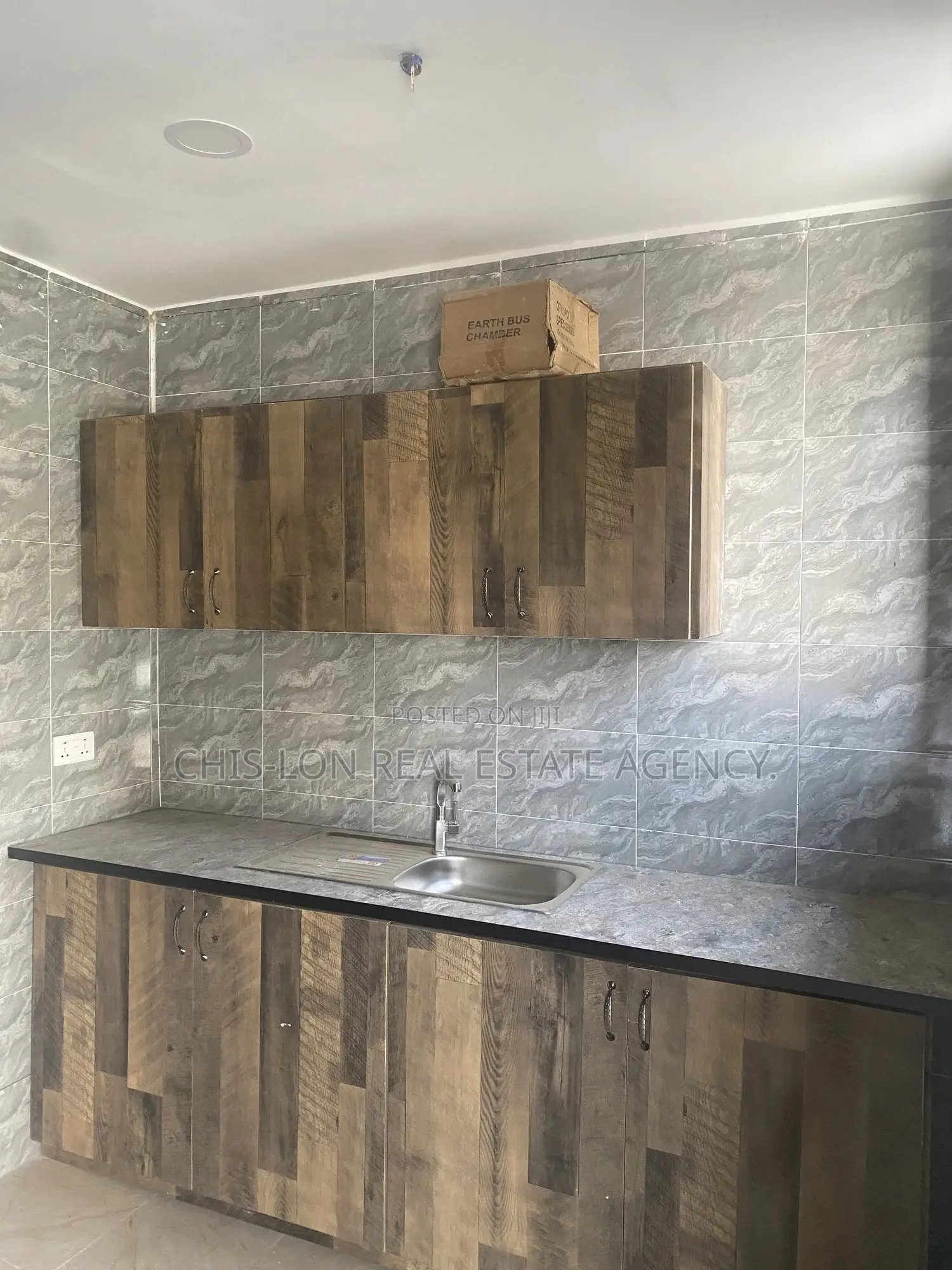 1bdrm Apartment in Chis-Lon Broker’S, Toll Booth for rent