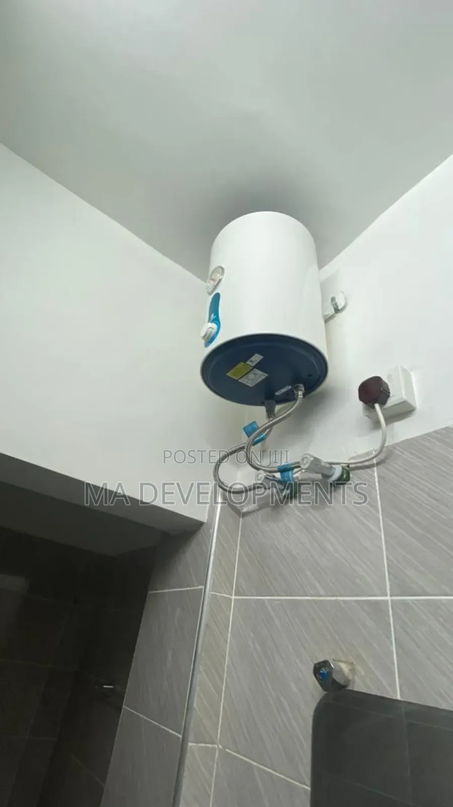 Furnished 2bdrm Apartment in Madev Realty, Nii Boi Town for rent
