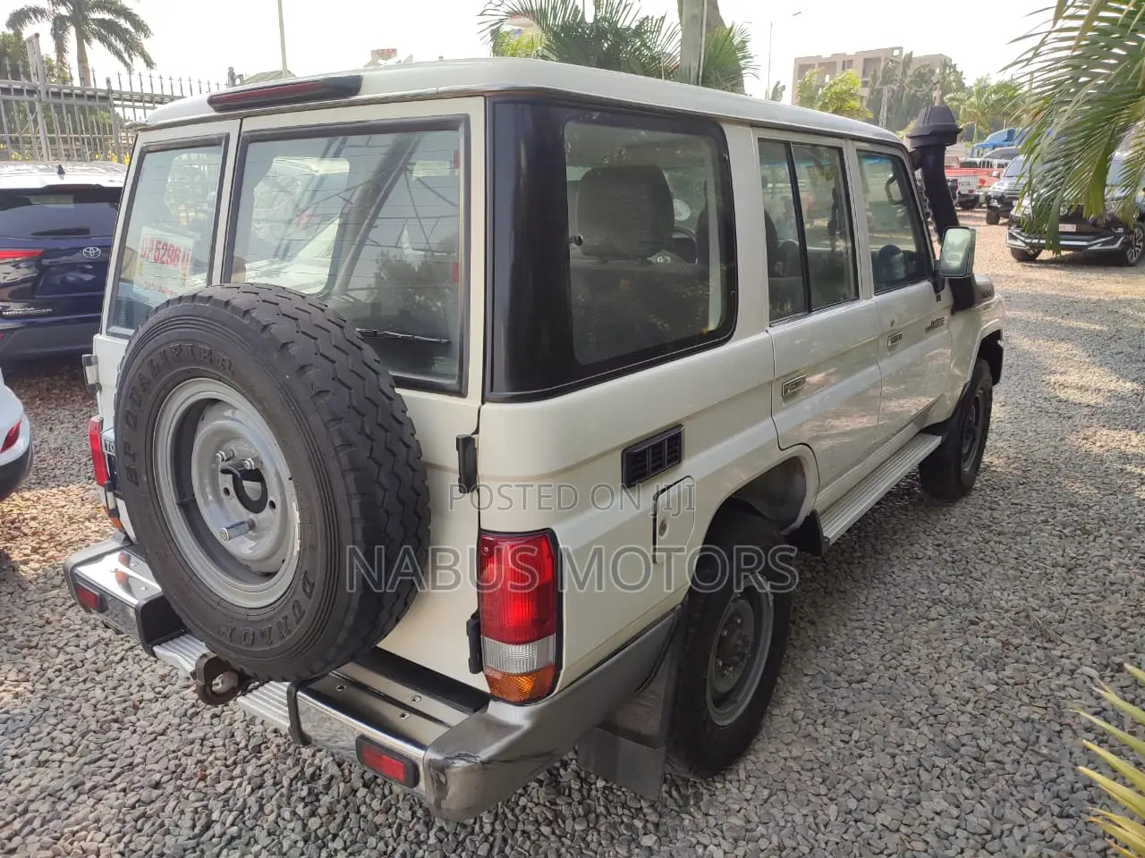 Toyota Land Cruiser 79 Series 2017 White