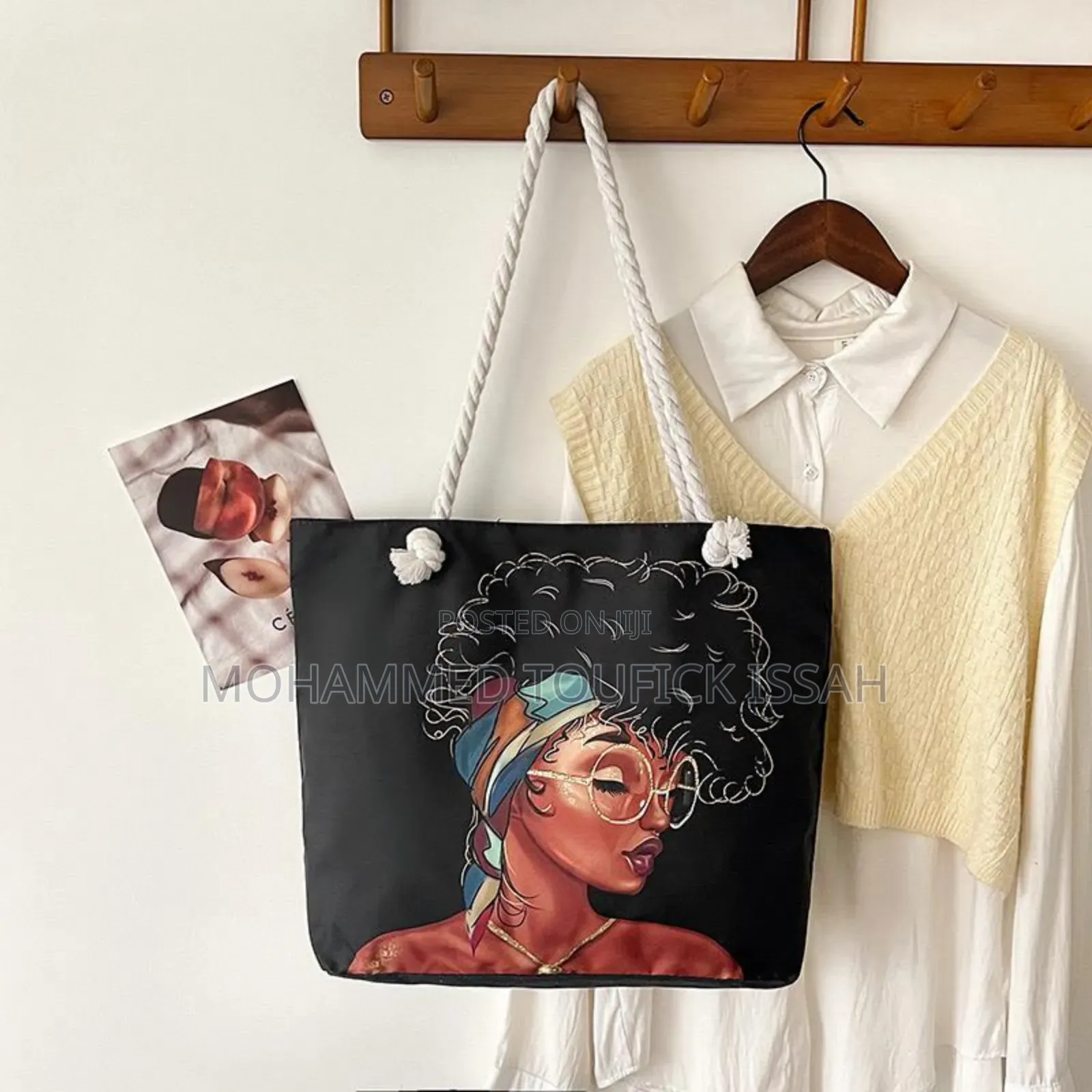 Versatile Retro Canvas Bag With Cartoon Print Large Capacity for Beach