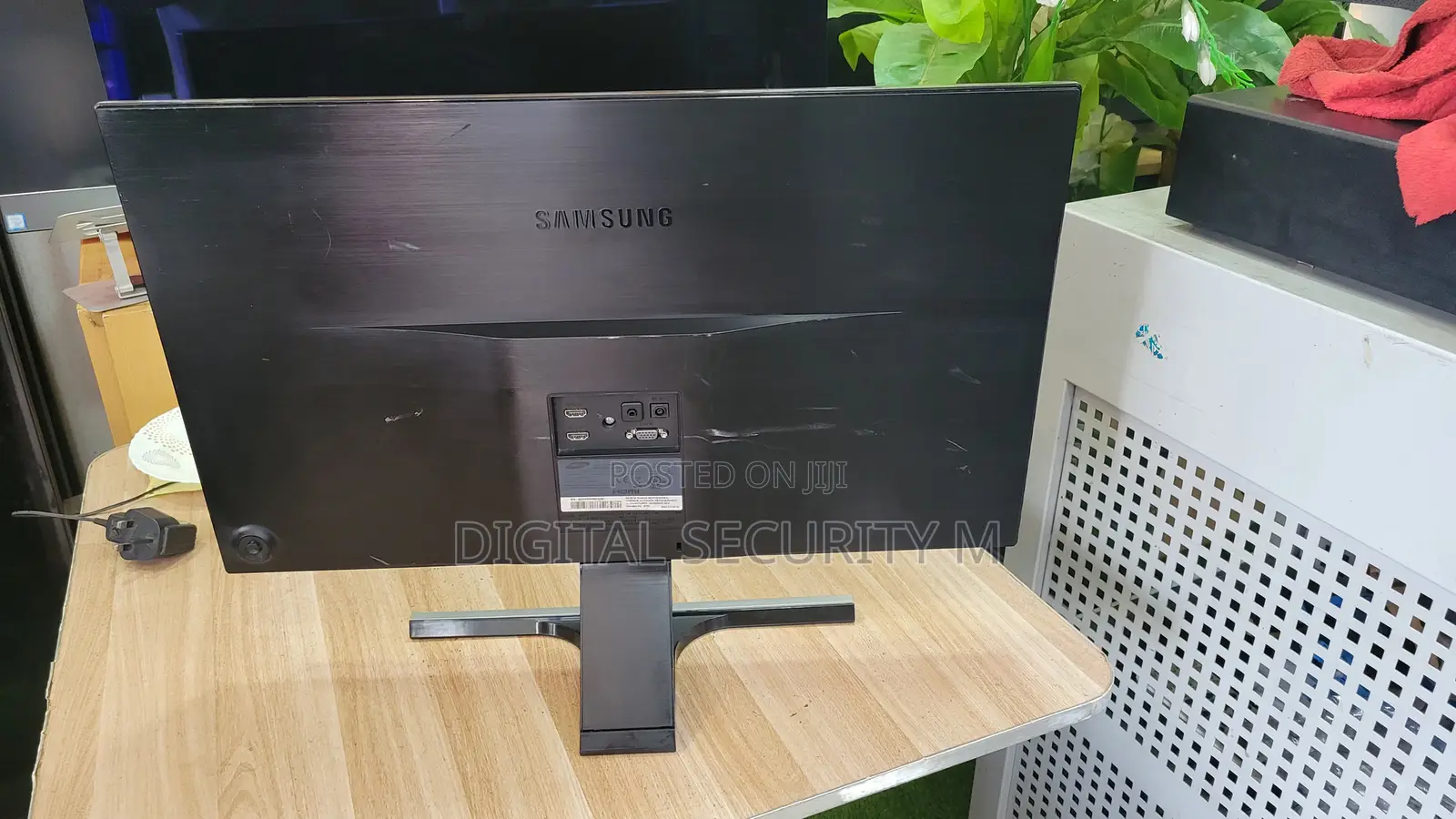 Samsung 27 Inch Wide Viewing Angle Led Monitor