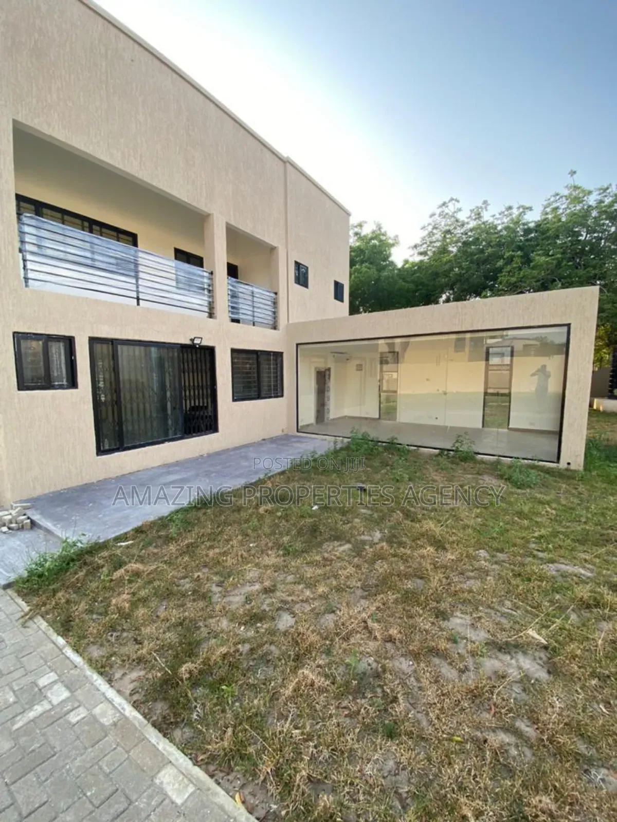 4bdrm House in Cantonments, Community 25 for rent