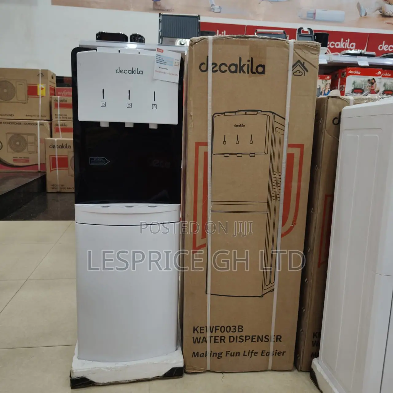 Ever Reliable Water Dispenser From Decakila