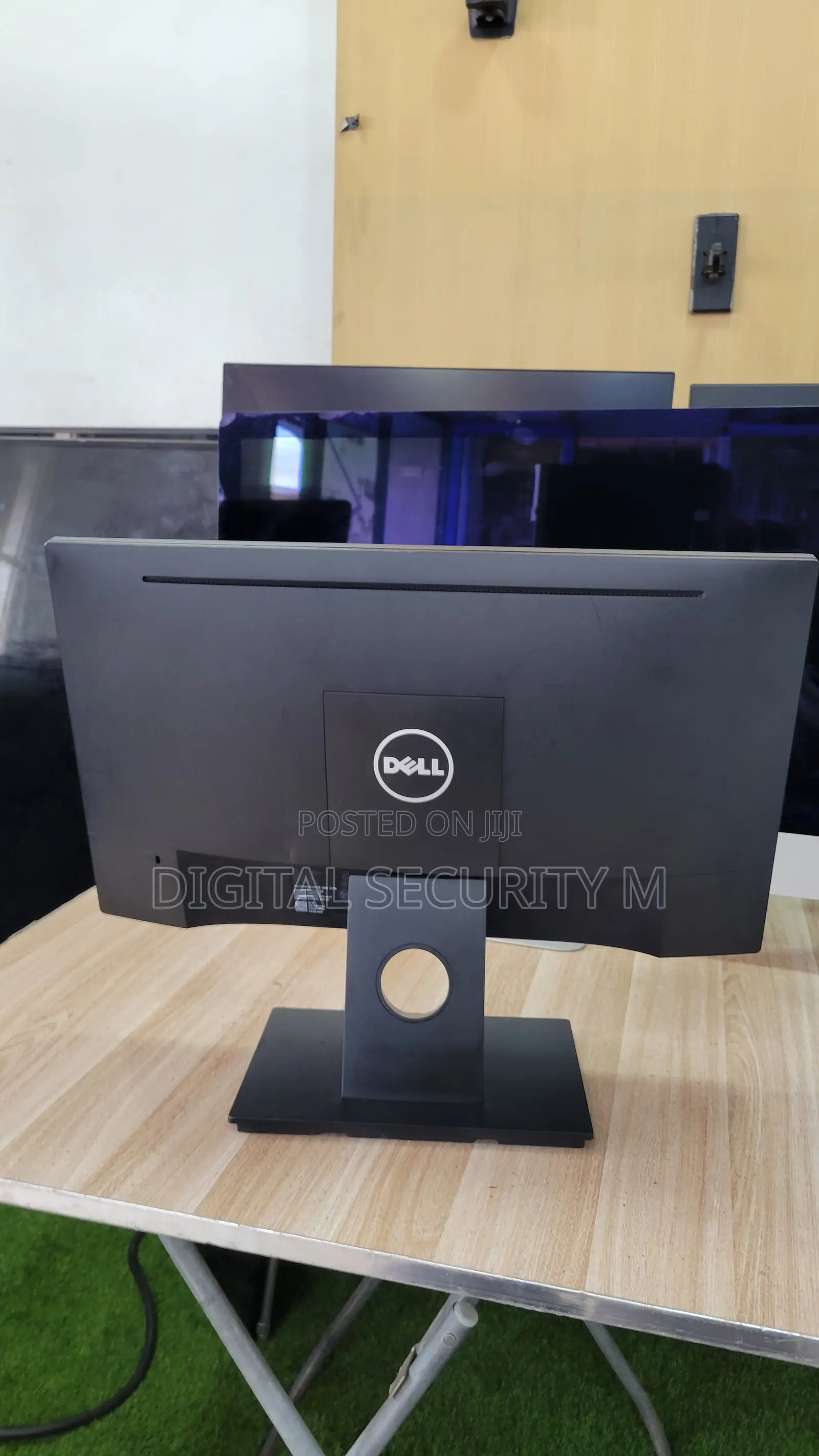 Dell E2216h 22" Screen Led-Lit Monitor