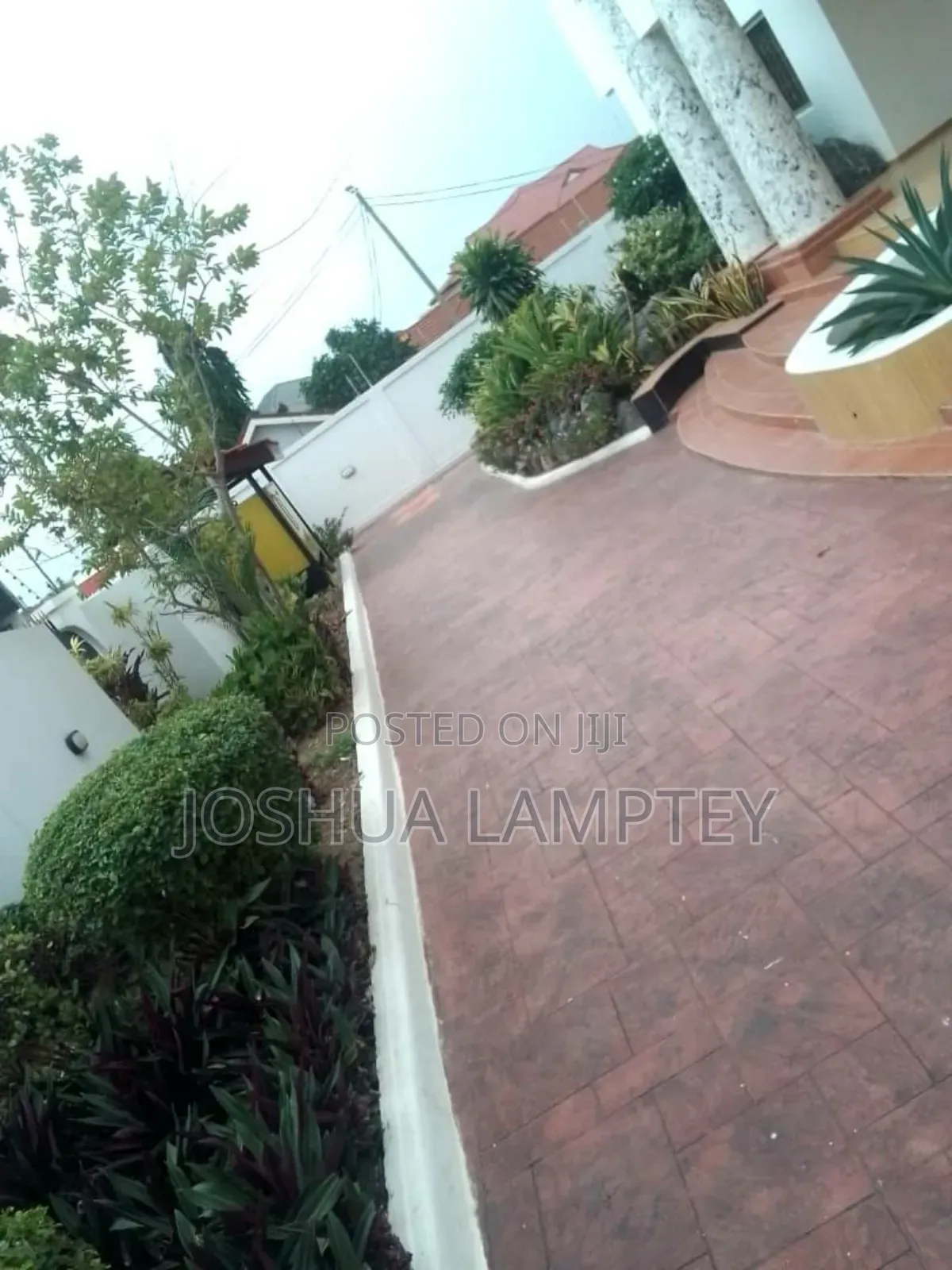 5bdrm House in East Legon Trassacco, Police Station for rent