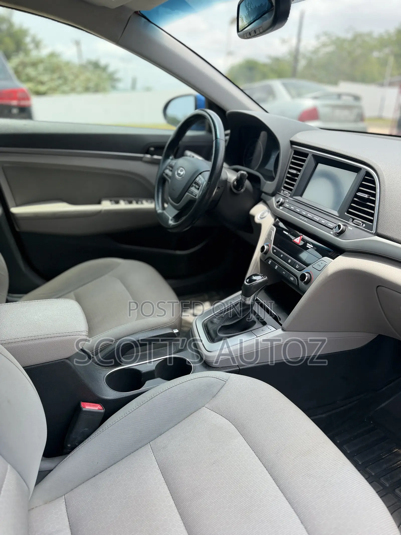 Hyundai Elantra 2017 Blue