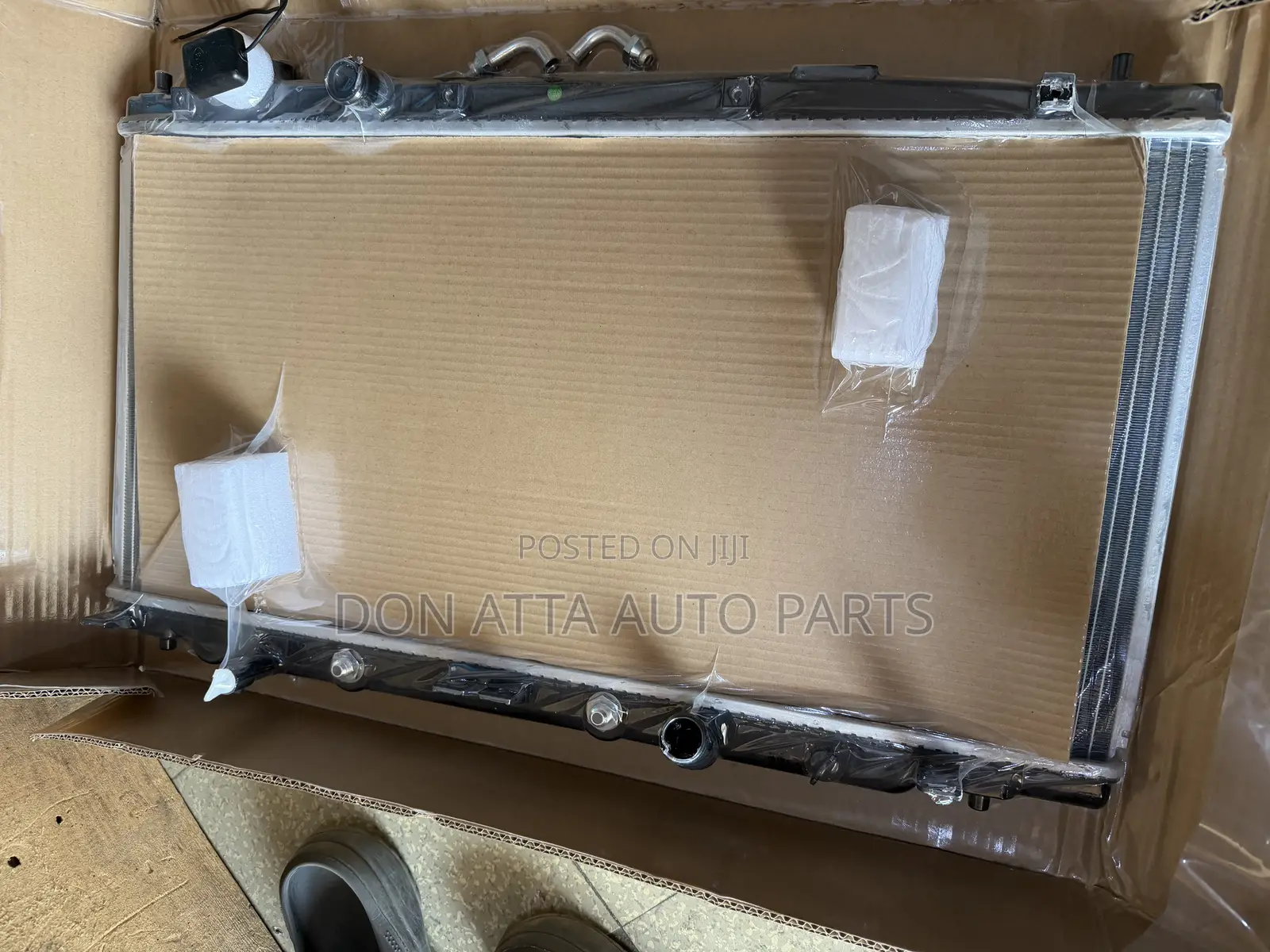 Honda Fit 2012 Radiator Tank