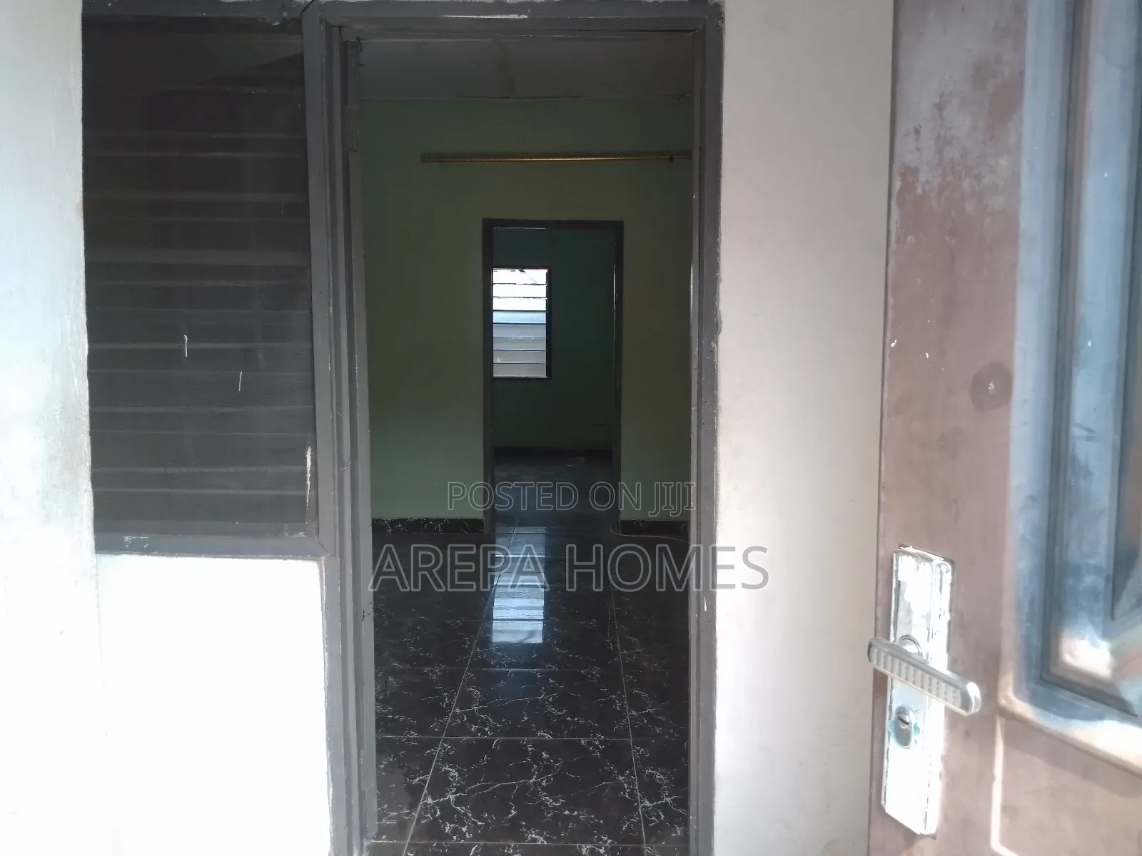 1bdrm Apartment in Arepa Homes, Madina for rent