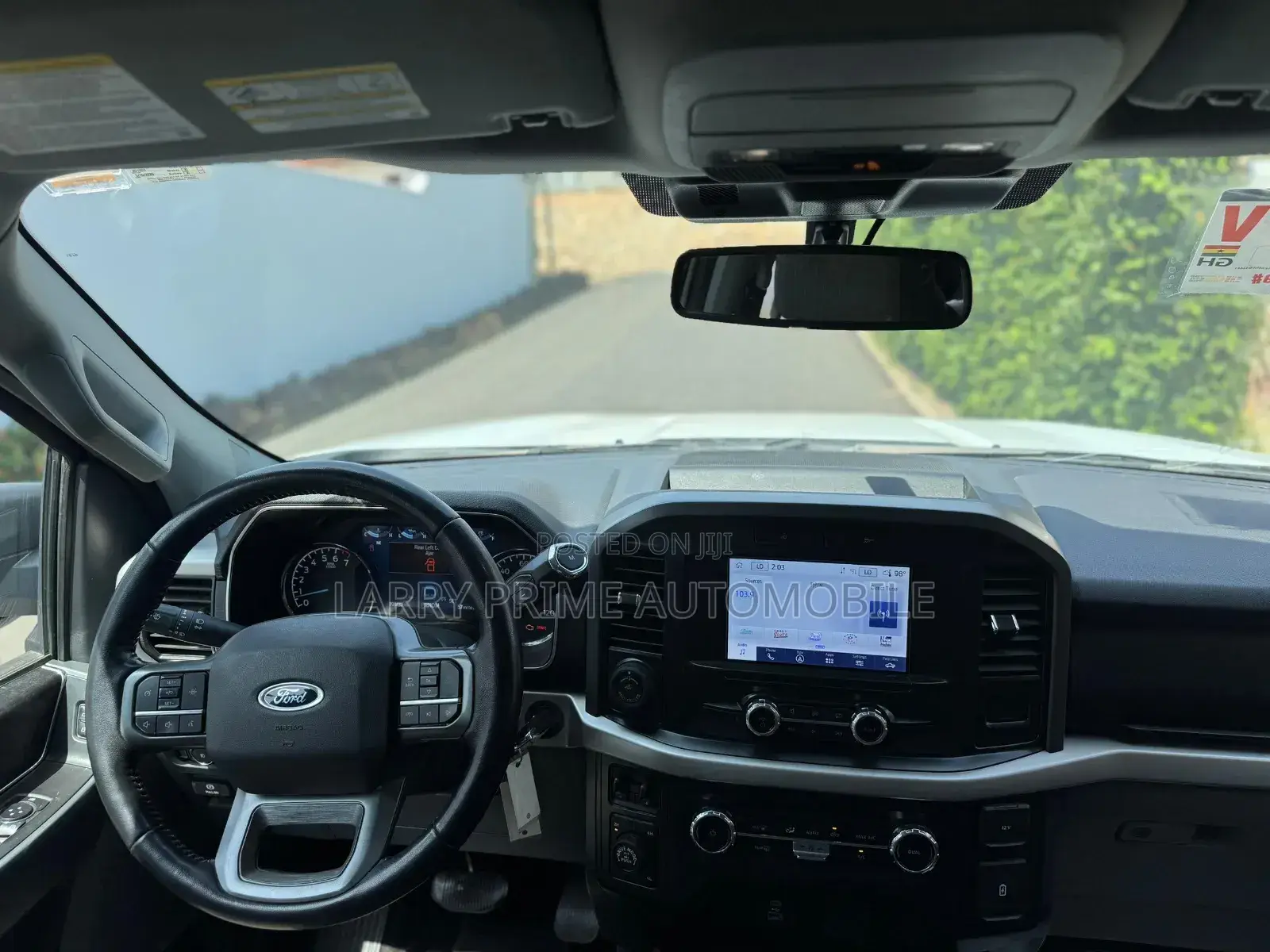 Ford F-150 XLT 2022 White