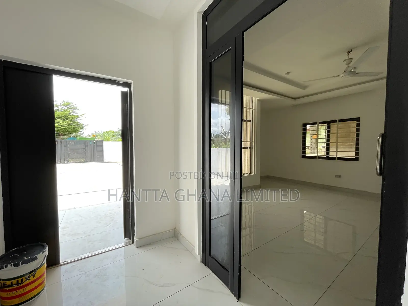 4bdrm House in West Legon, Medifem Area for sale